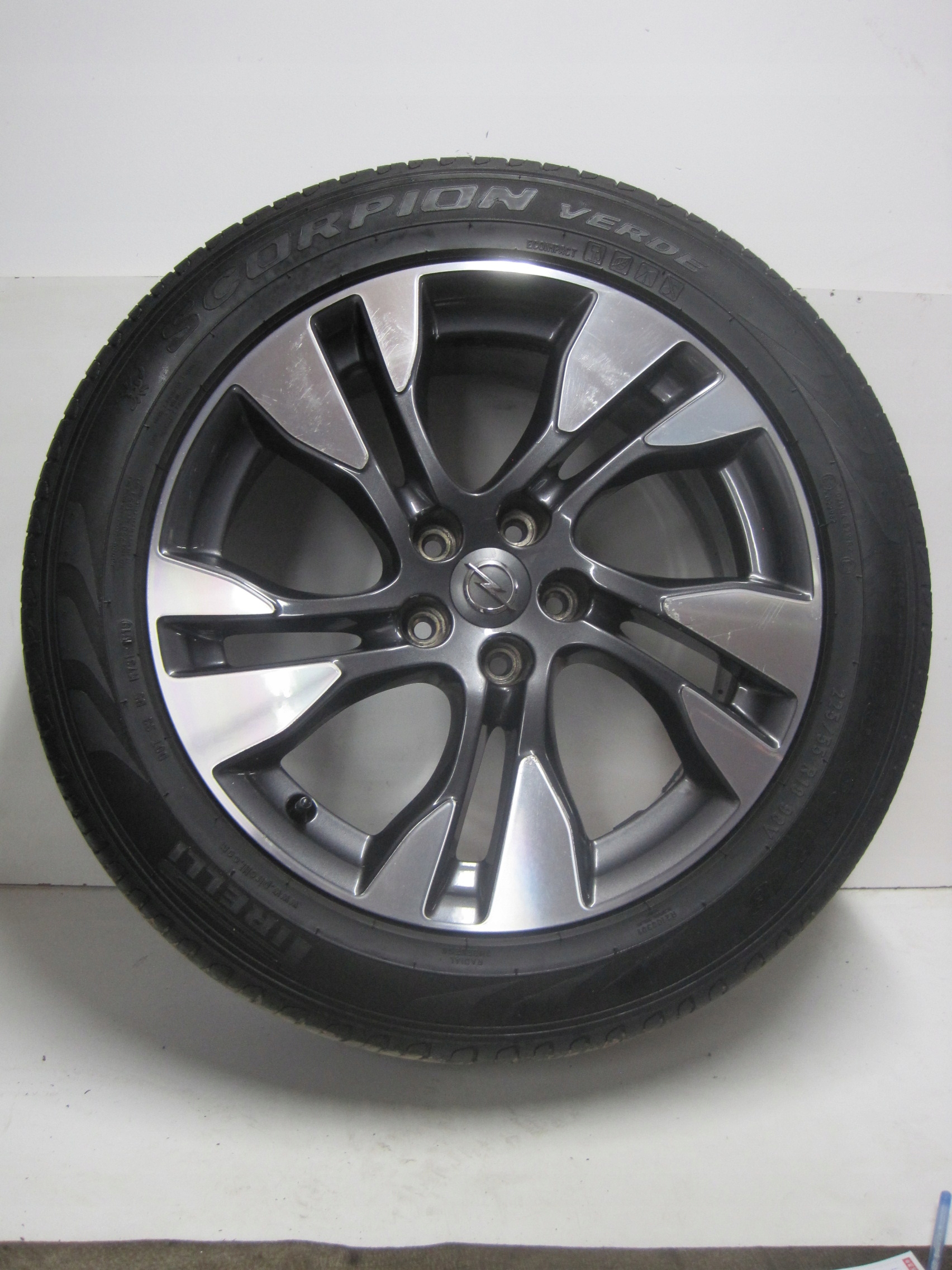 wheels discs tyres OPEL GRANDLAND R18 4MM