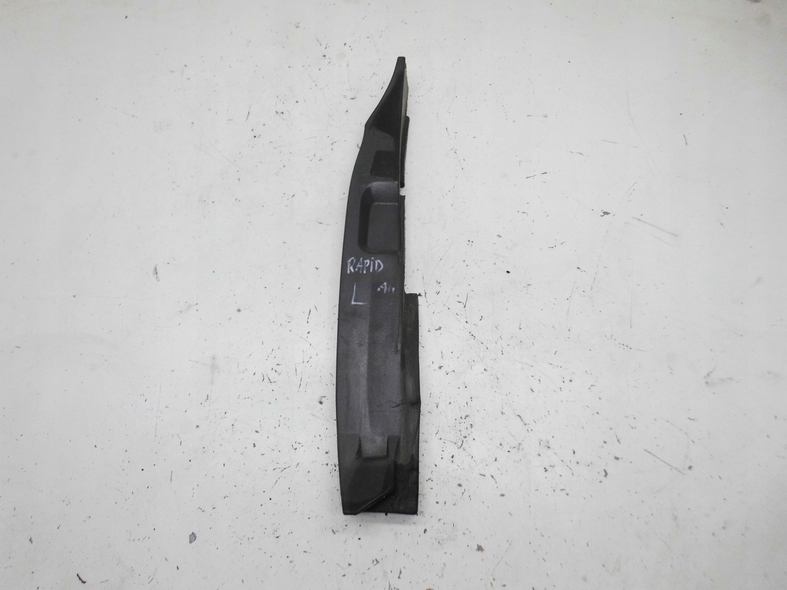 WYGŁUSZENIE BŁOTNIKA 5JA864235A SKODA RAPID TOLEDO IV LEWE ORYGINAŁ