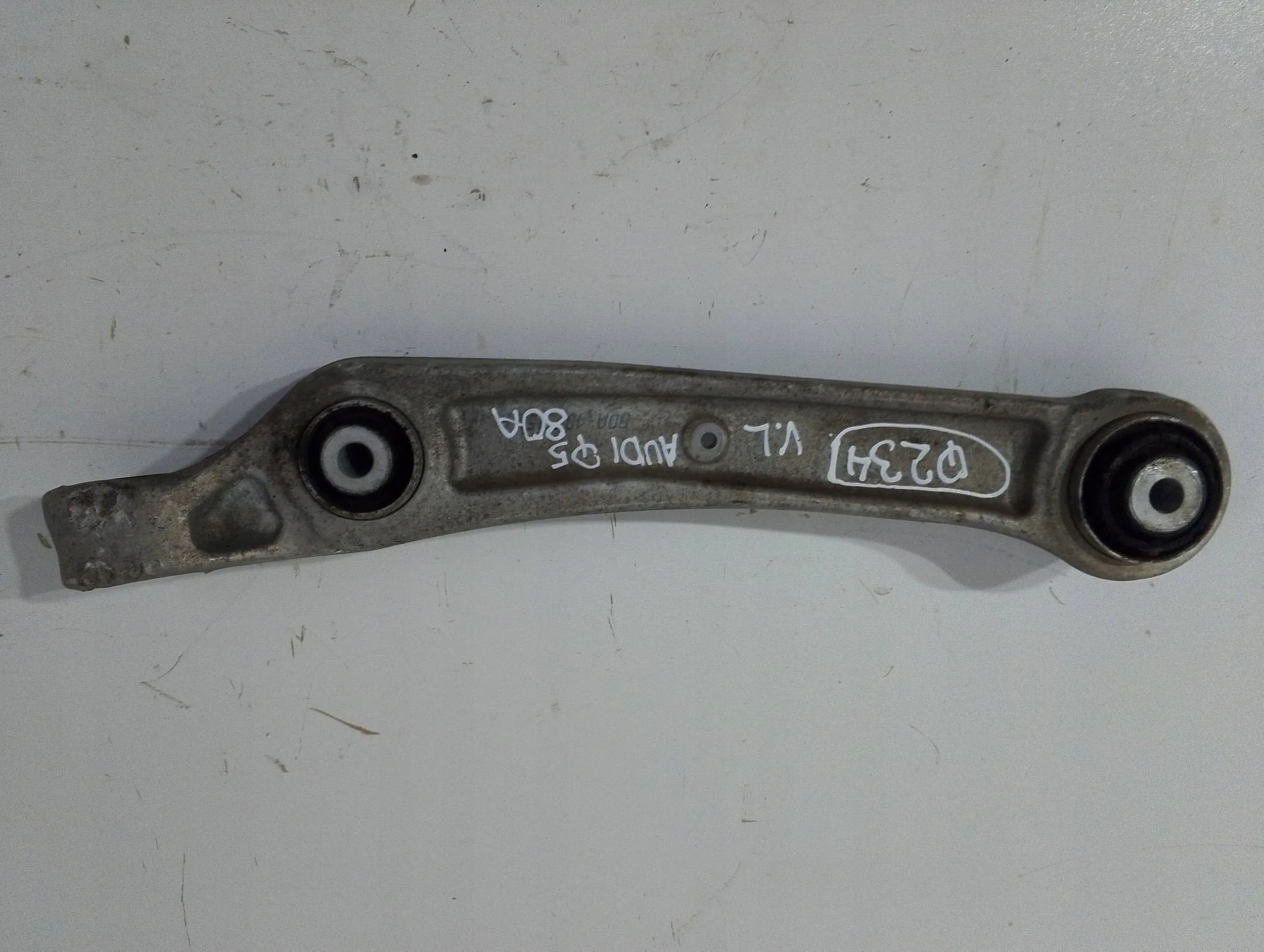 Audi Q5 80A arm front left 80A407155 (Q234)