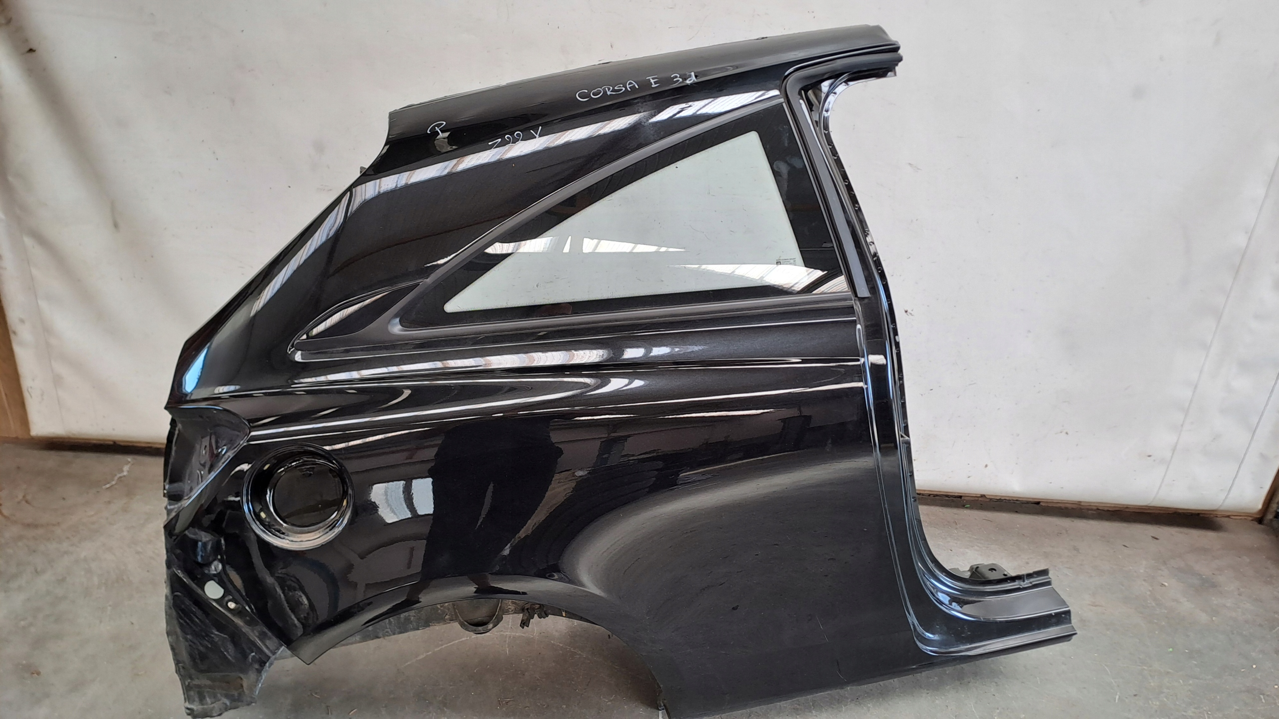 fender quarter side right rear part Opel Corsa E