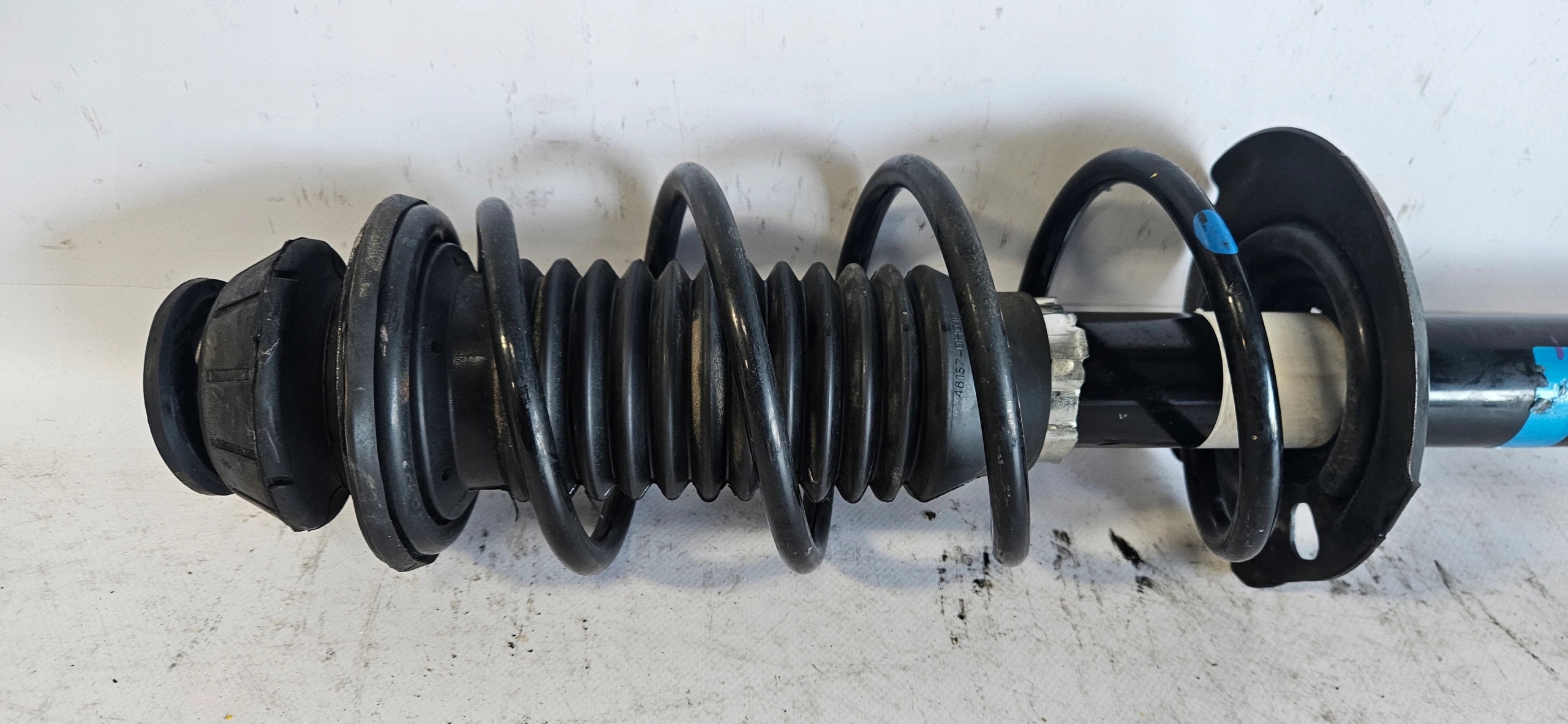 shock absorber left front 108 C1 AYGO II 48520-0H050