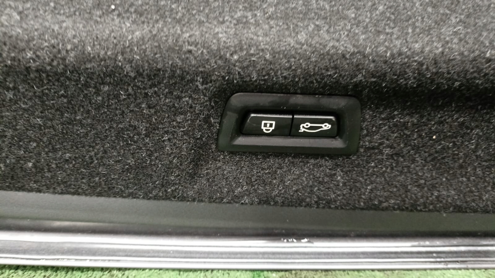 BMW 3 G20 trunk door boot KAMERA colour 490
