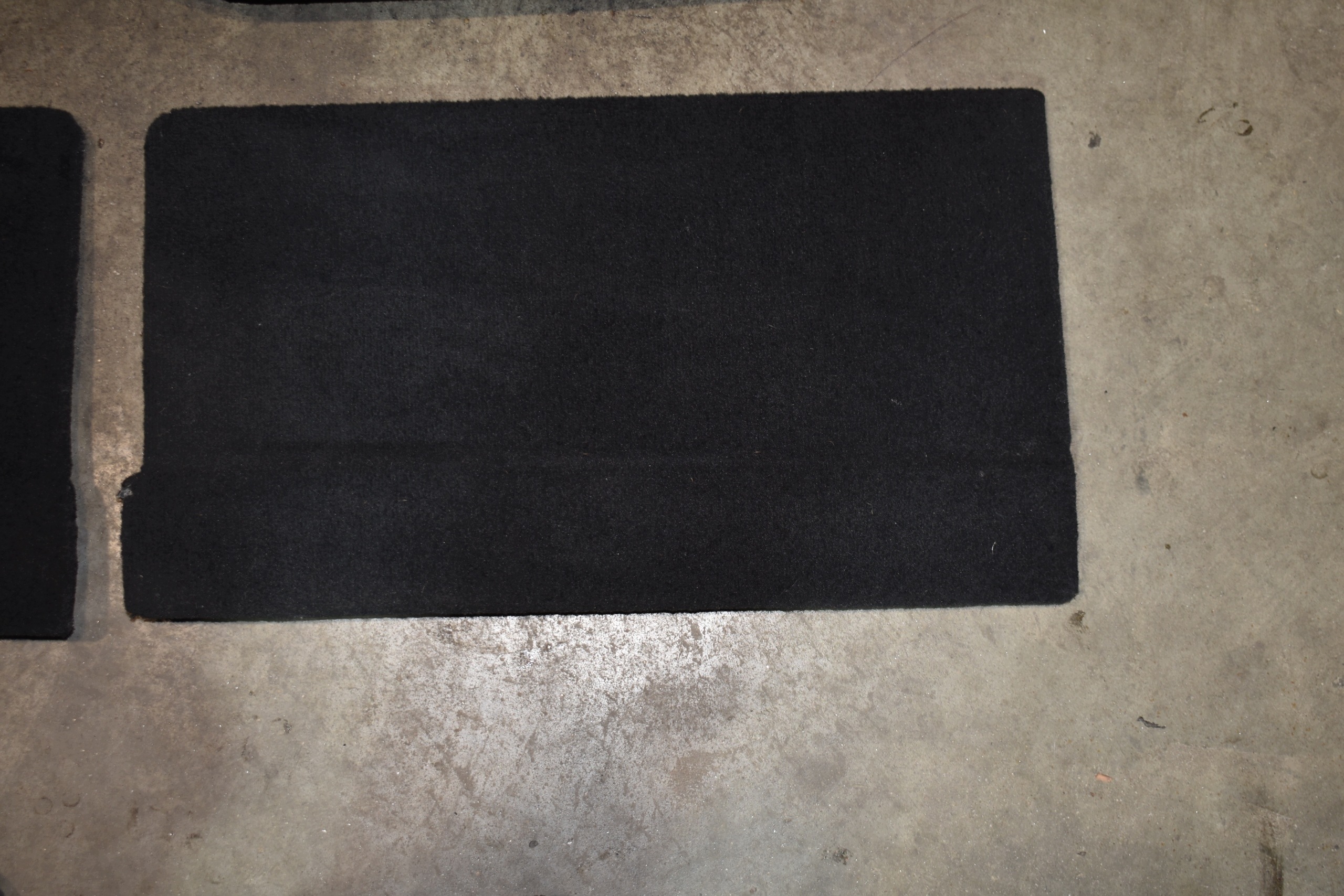 perfect condition floor boot KPL. MERCEDES GLS X167 1