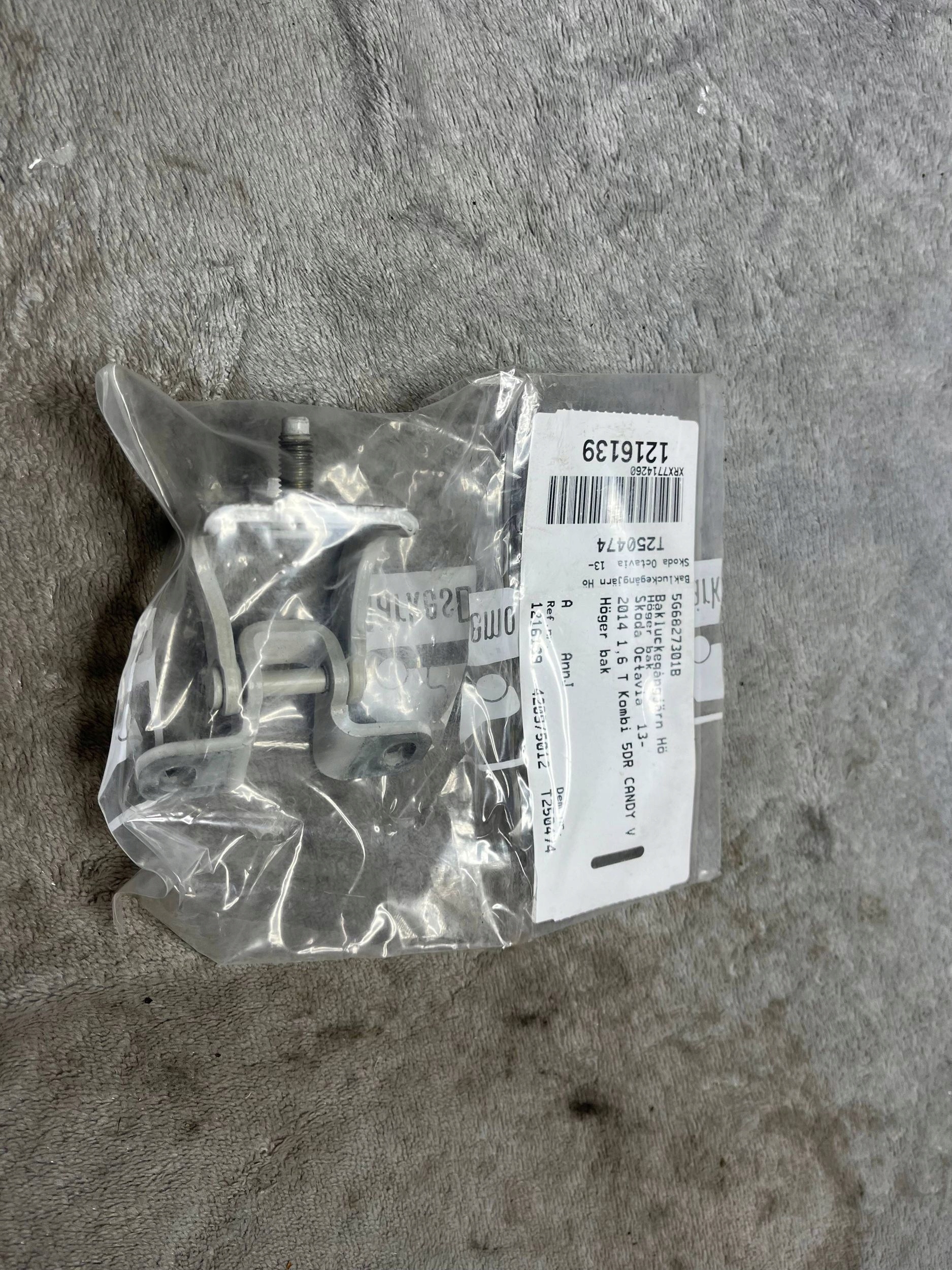 5G6827301B hinge bonnet boot VOLKSWAGEN GOLF VII !J