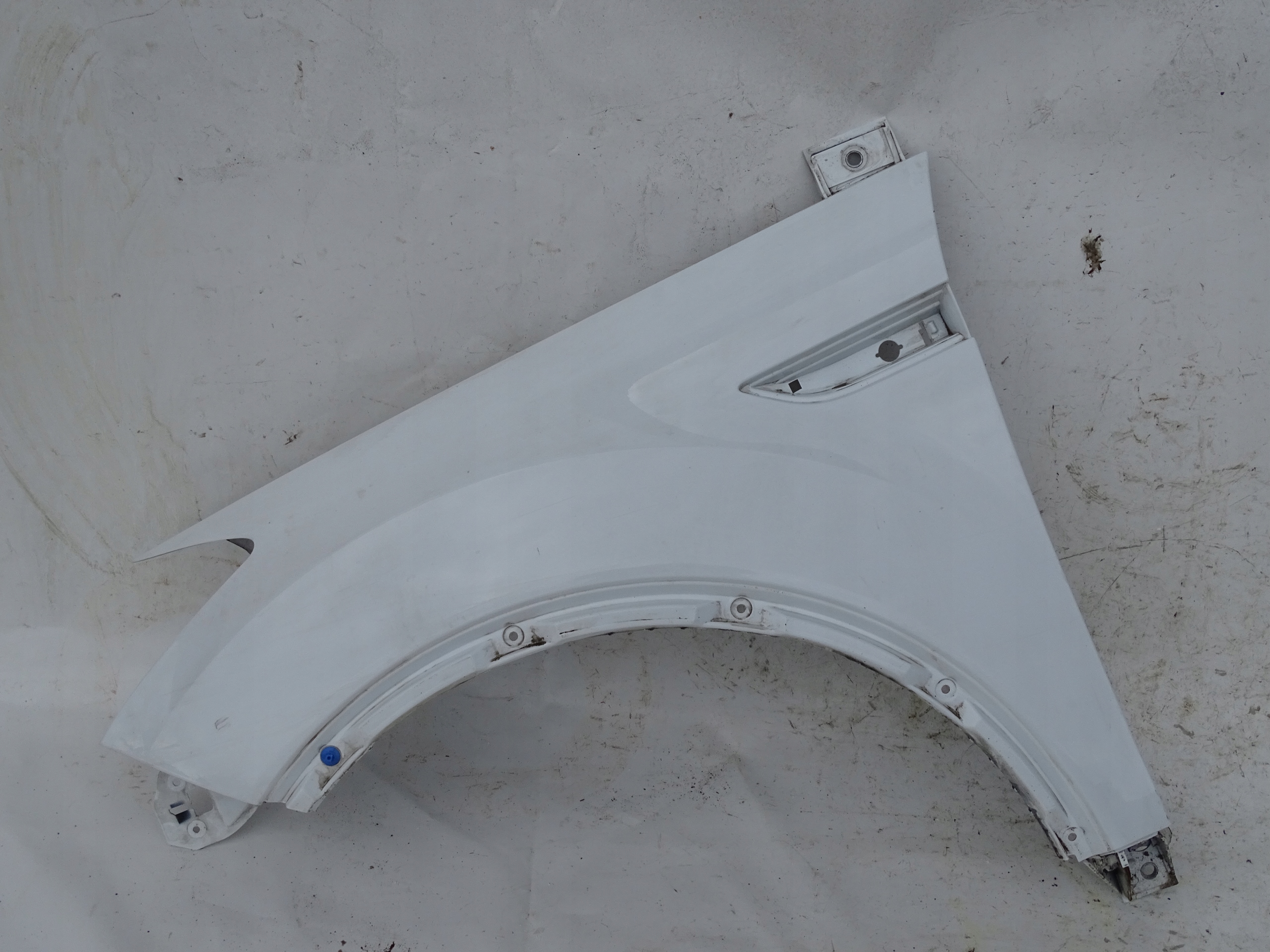 BŁOTNIK LEWY PRZÓD PRZEDNI FORD KUGA MK1 58