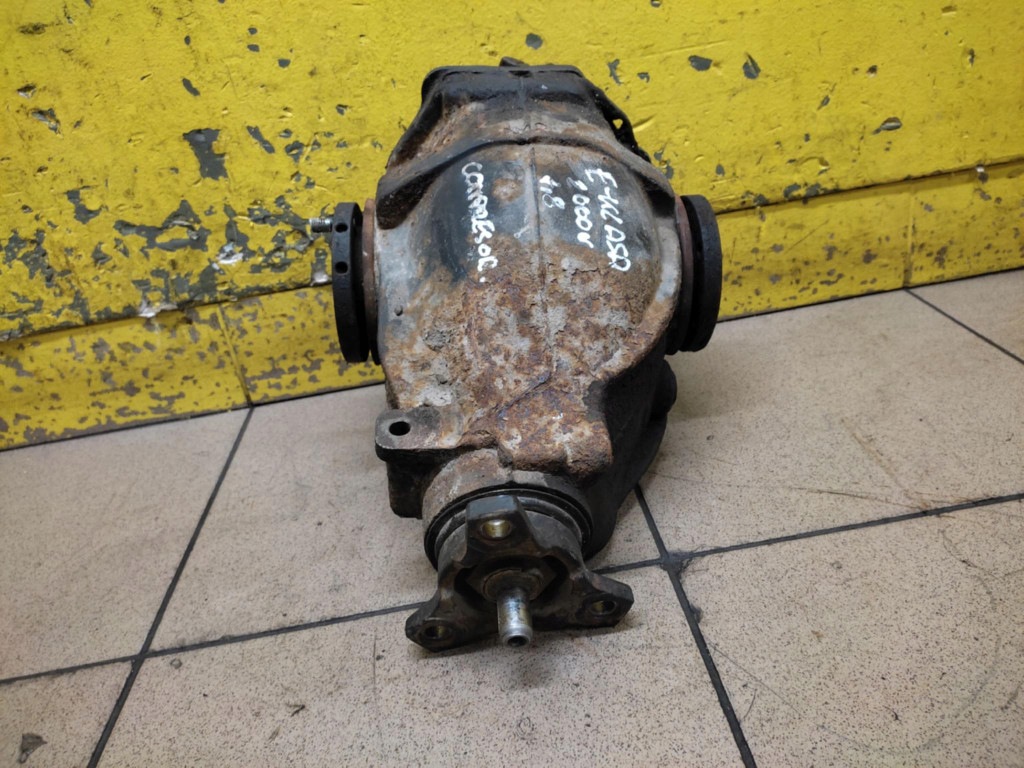 MERCEDES W210 differenciál hátsó differenciál R2103511108