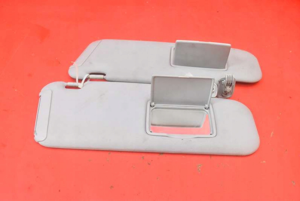 Blende Abdeckung PRZECIWSLONECZN EU MAZDA CX-7 06-09