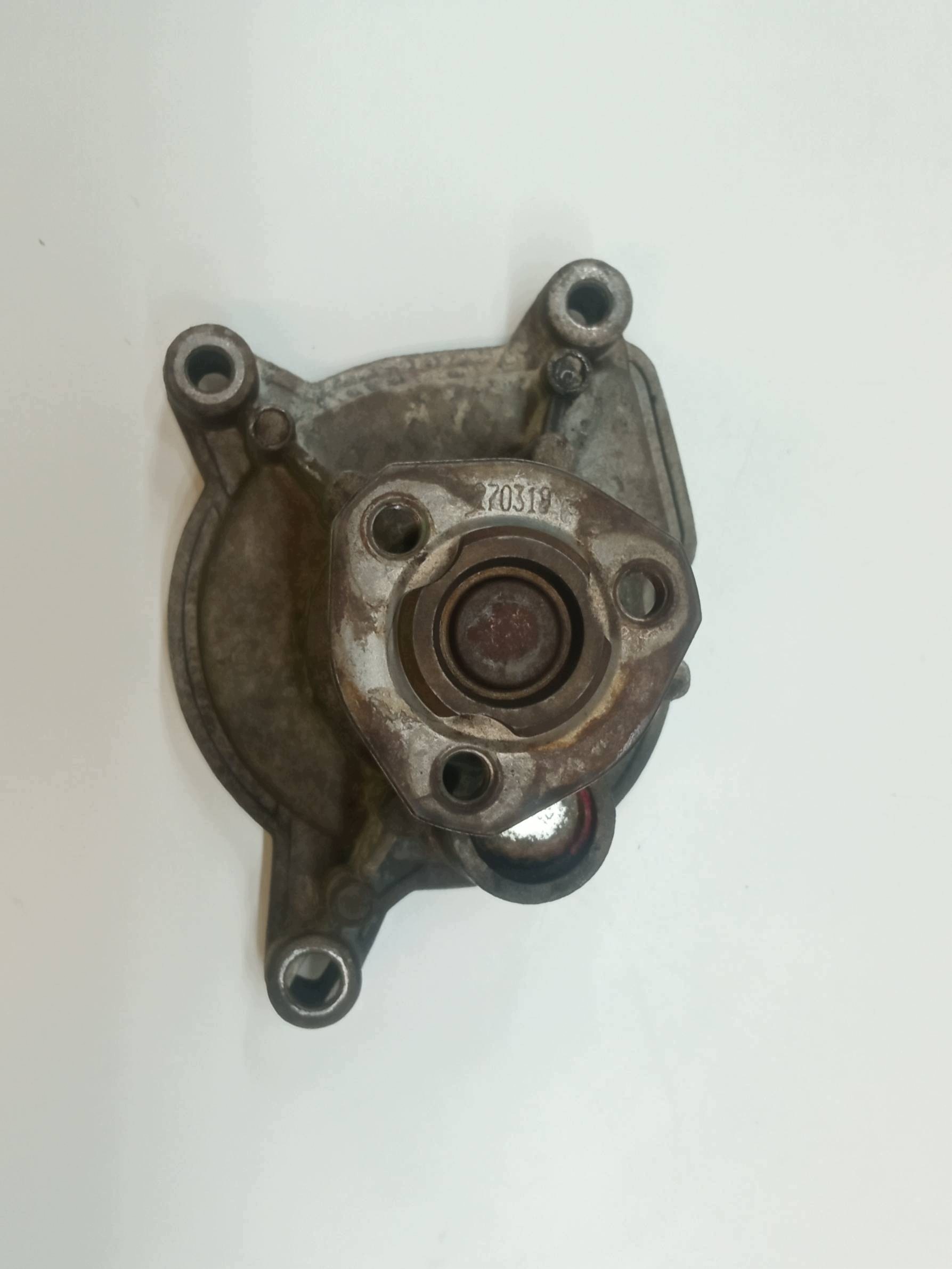 water pump 1.4 TSI Skoda Octavia II (2004-2013)