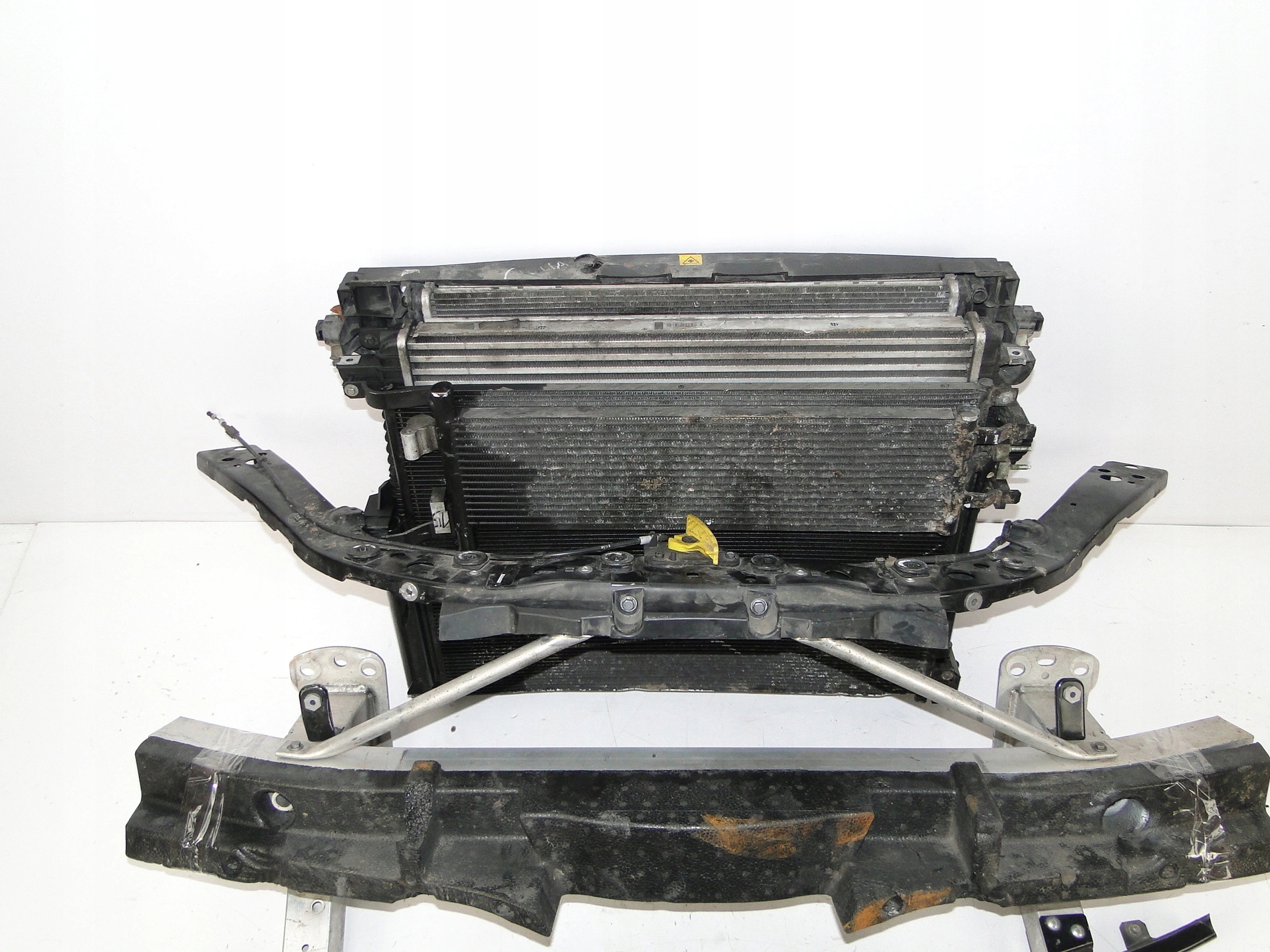 PAS PRZEDNI ALFA ROMEO GIULIA 2.2D 2WD 2016R. Producent części Alfa Romeo OE