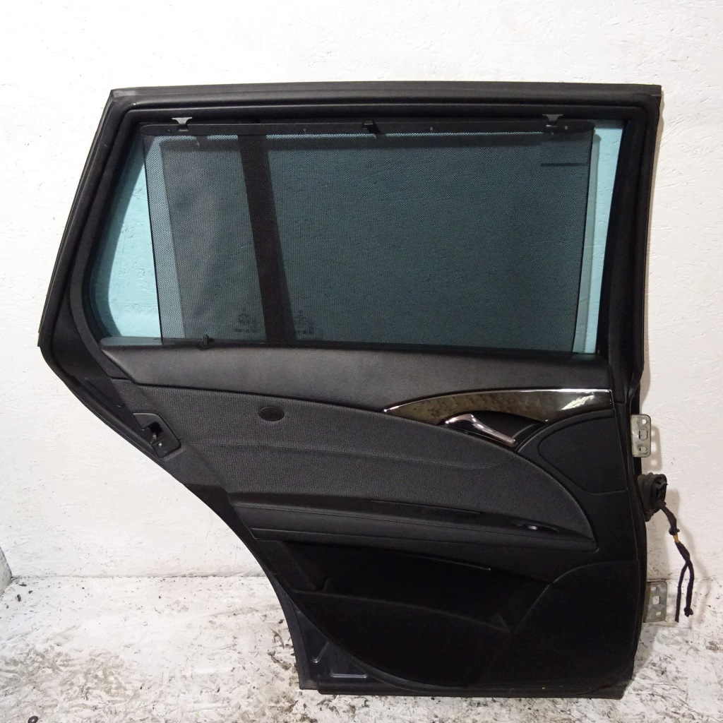 Tür heck links MERCEDES E S211 KOMBI C755