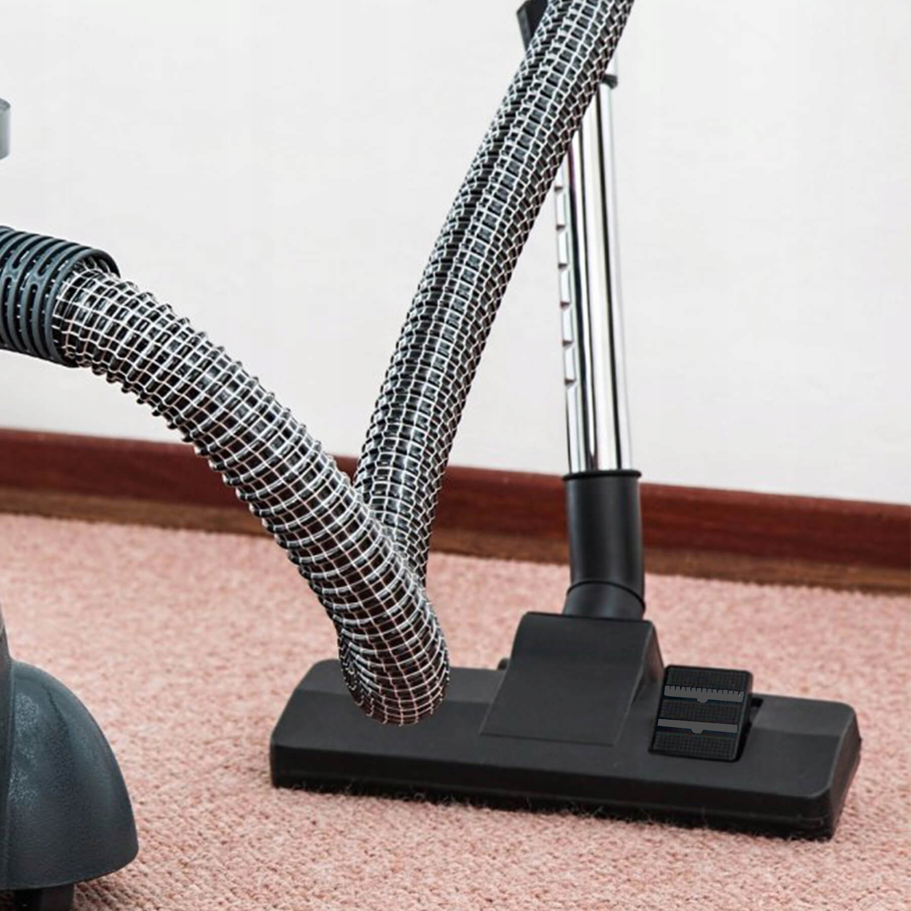 SSAWKA SZCZOTKA KOŃCÓWKA DO ODKURZACZA UNIWERSALNA Model O158