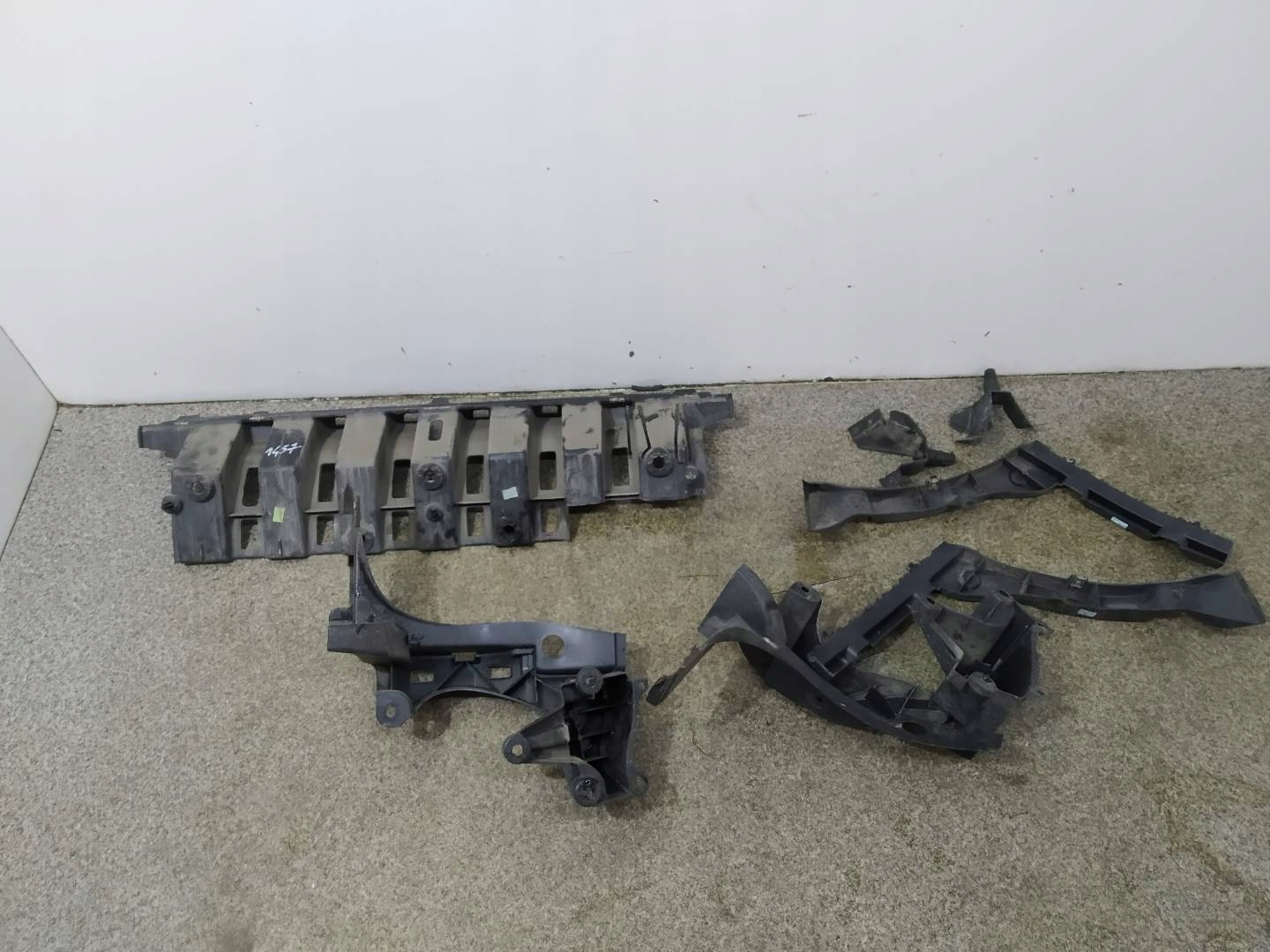 bumper bracket rear part KOMPLET Peugeot 3008 and (2009-2016)