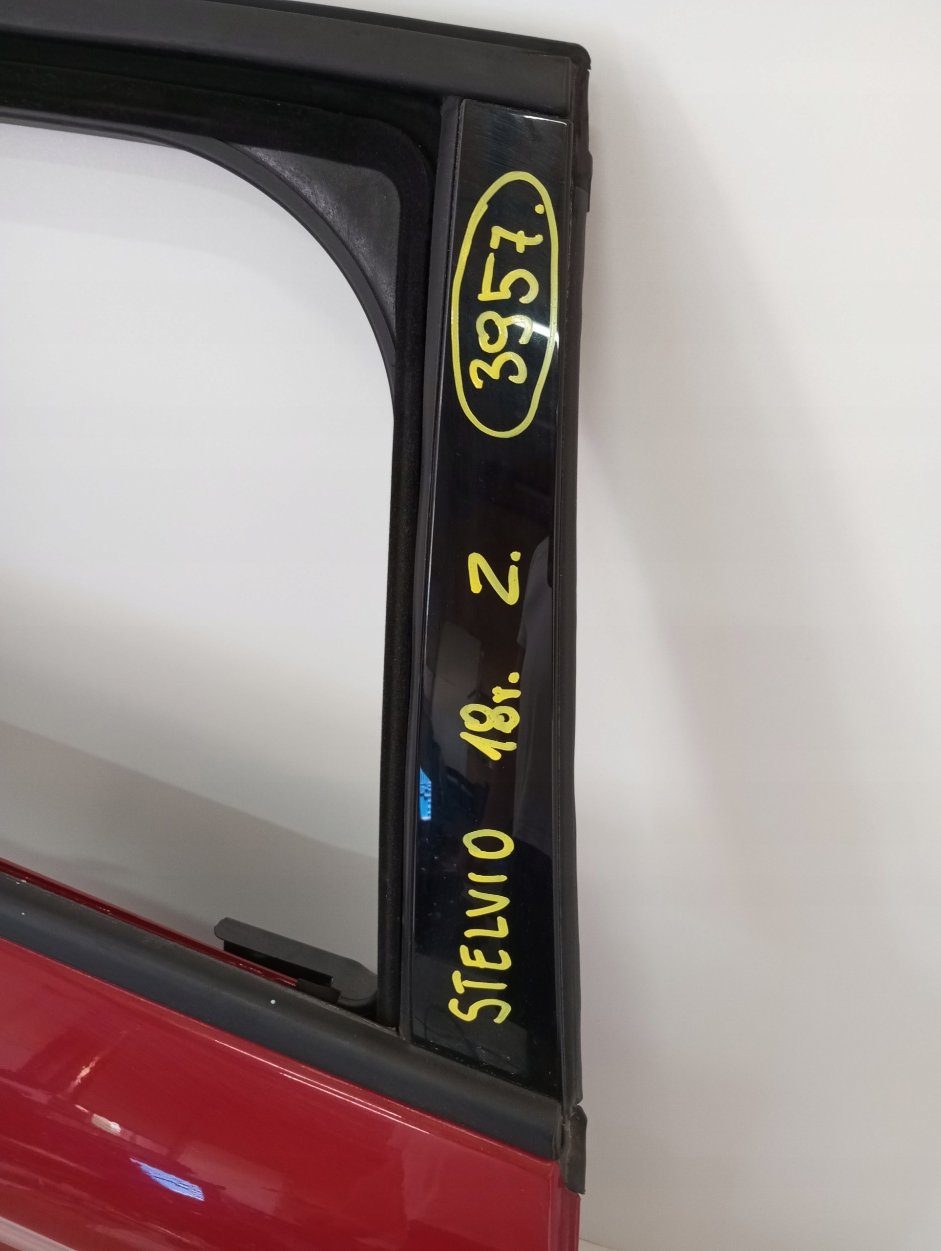 door right rear. ALFA ROMEO STELVIO 2018r