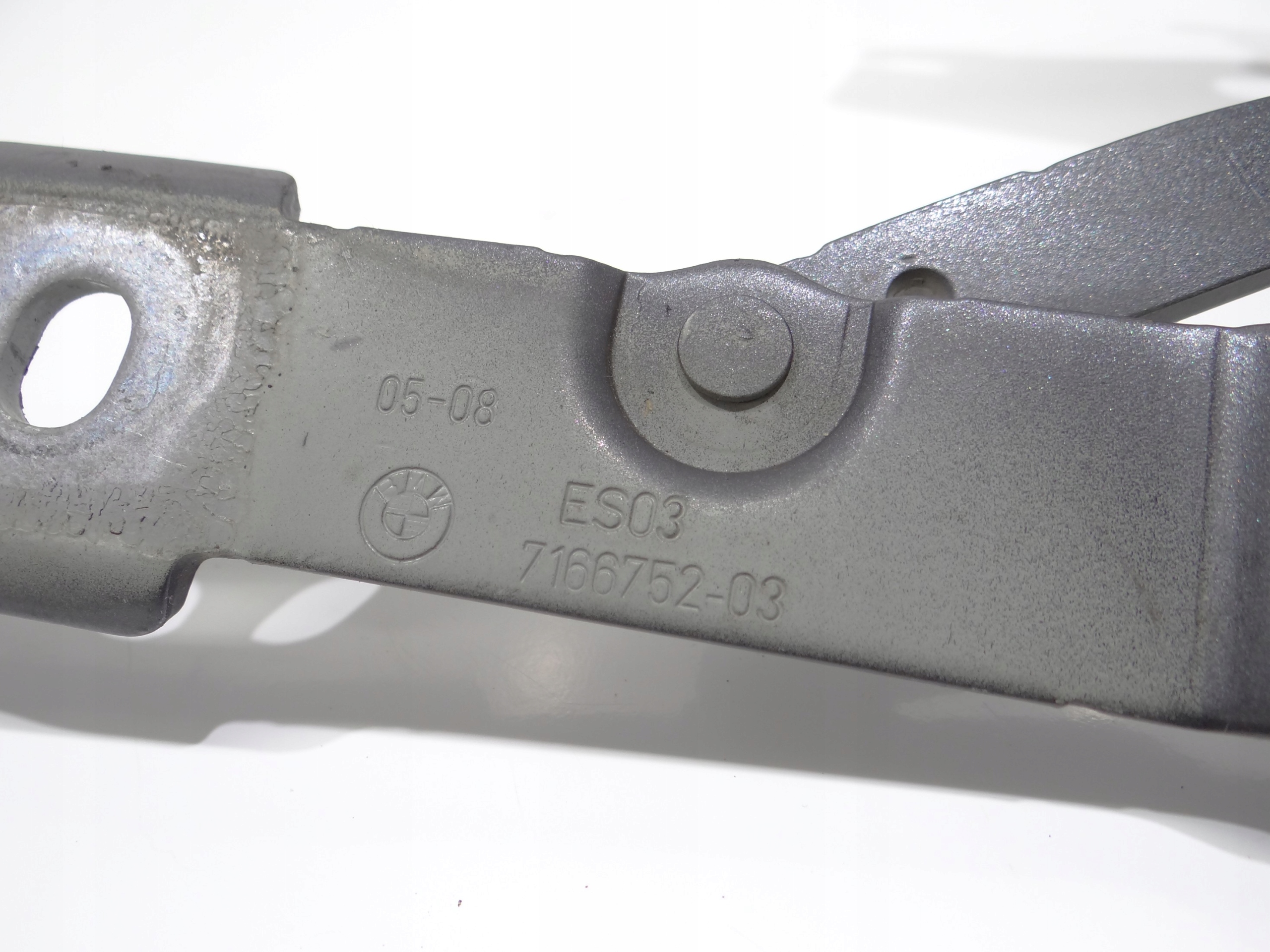 hinge bonnet boot BMW E88 7166752 A22