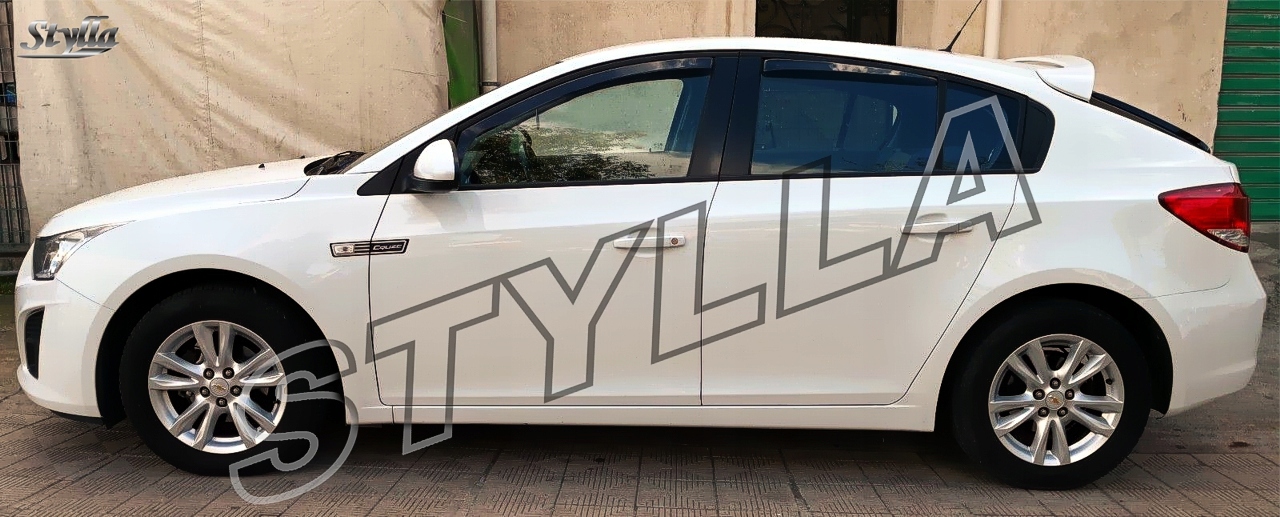 spoiler spojler do Chevrolet Cruze hb MK1 2011-- Producent części Inny