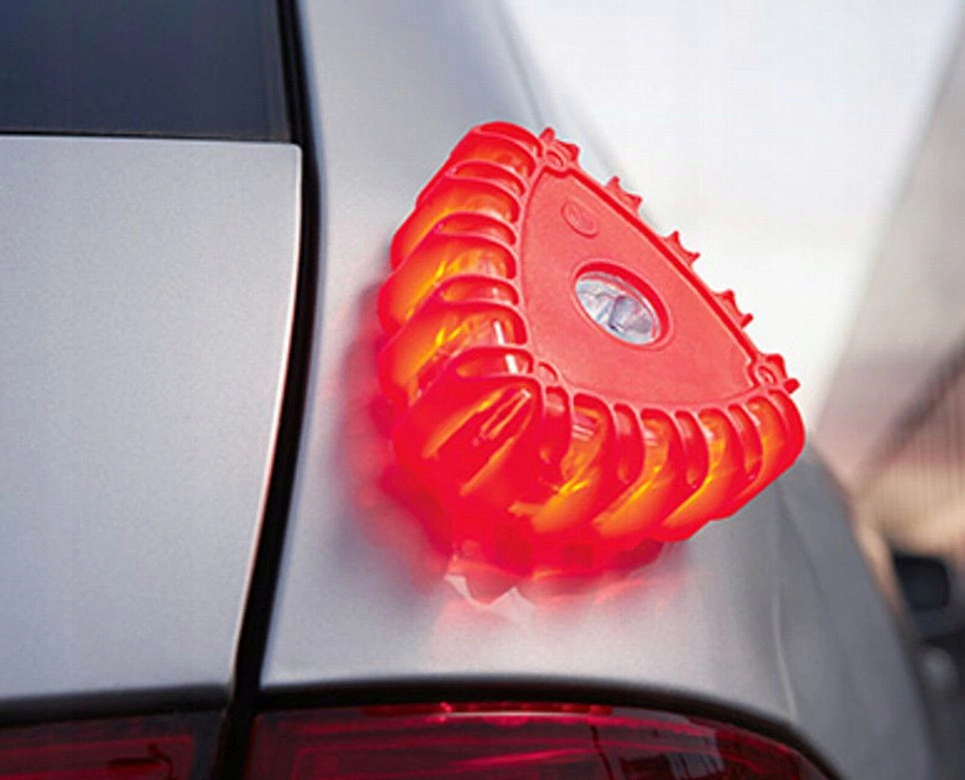 Zestaw 10x trojkat ostrzegawczy Latarka KOGUT Light Source LED