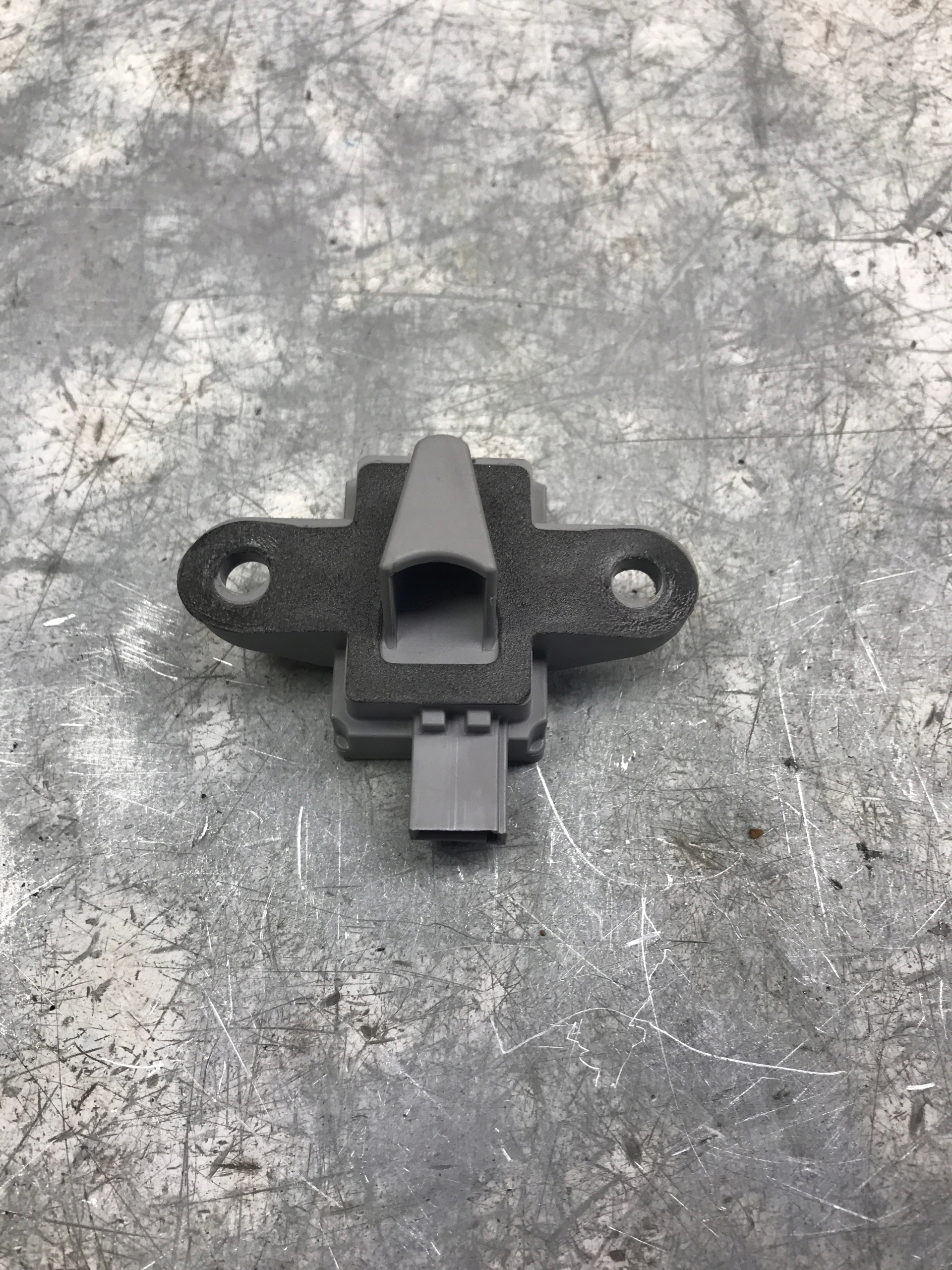 Crashsensor Drucksensor MERCEDES W204 A2048210651