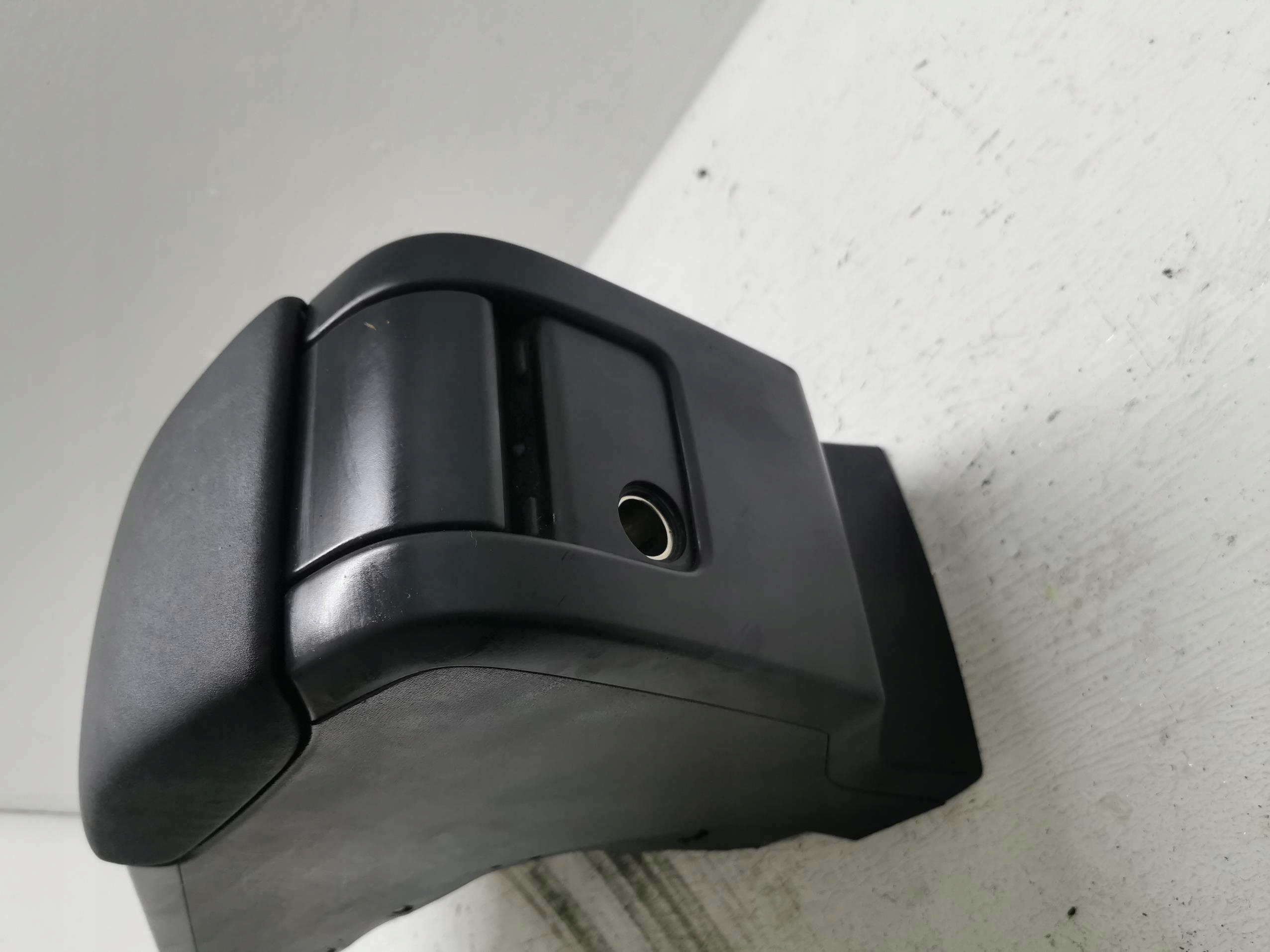 TUNEL mitte VOLVO V60 II 10-18 39803369