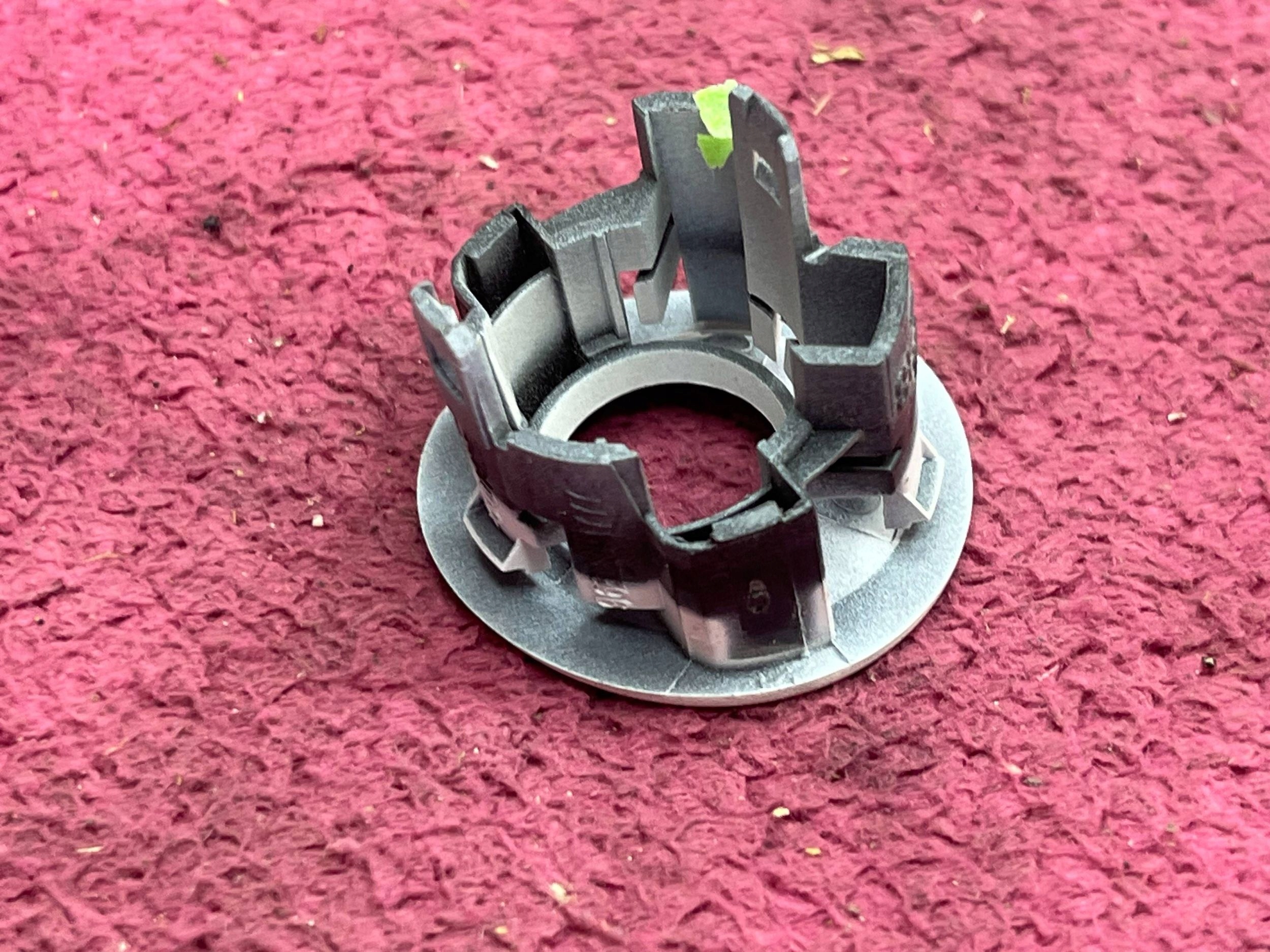 bracket of the sensor PDC rear part Citroen Berlingo 9682341777