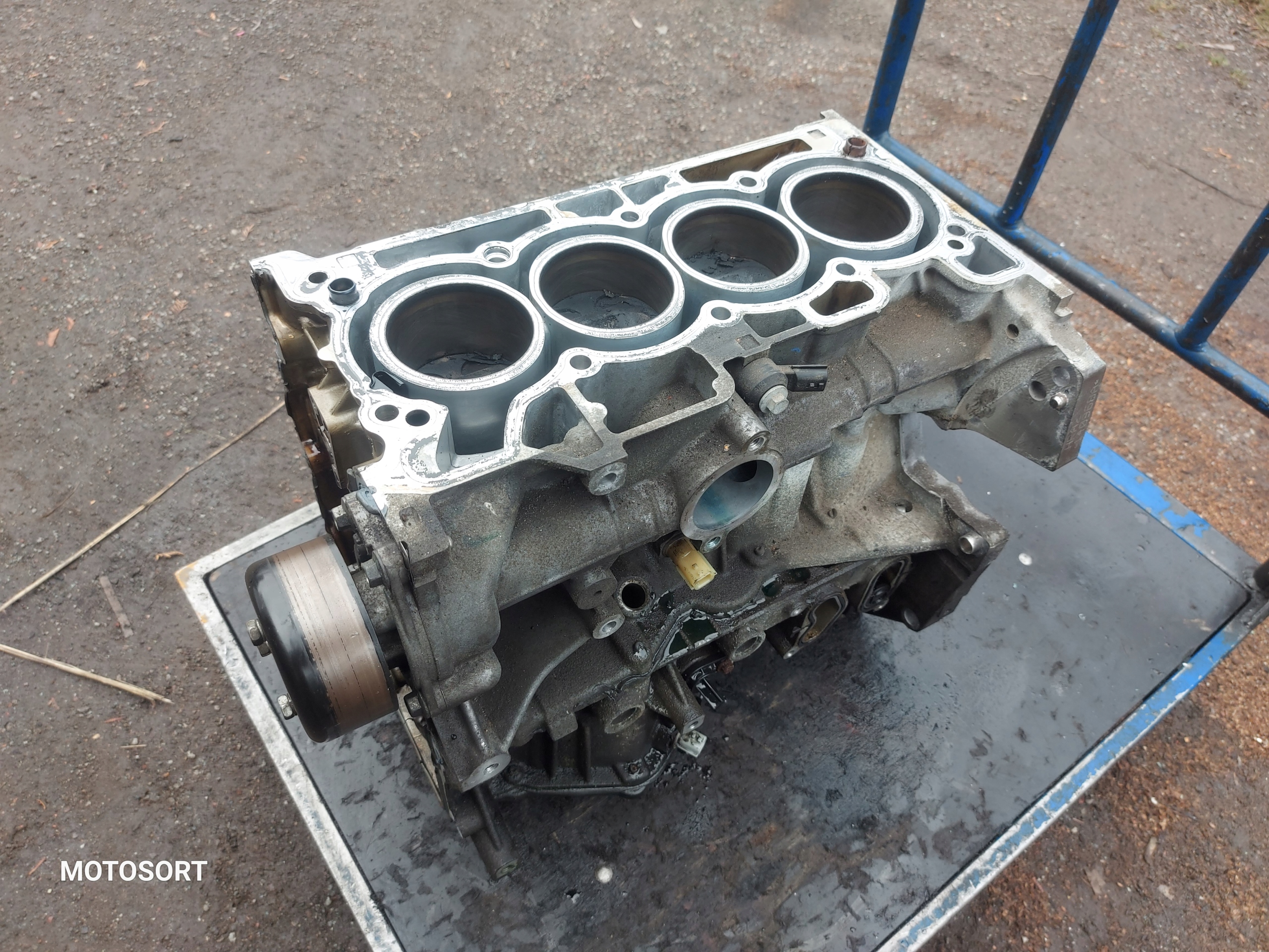 двигатель бензин renault oe HRA2 1.2