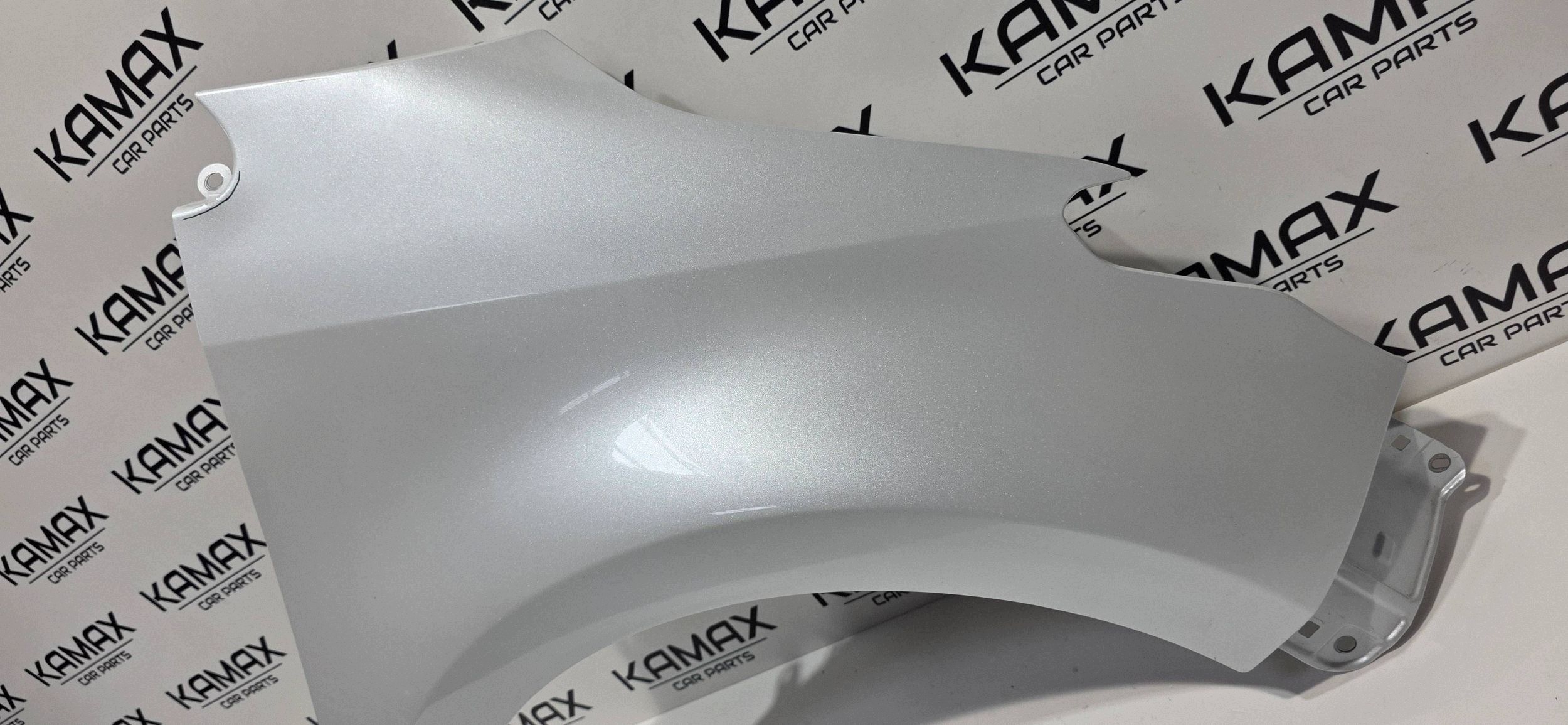 fender right side Toyota Yaris XP210