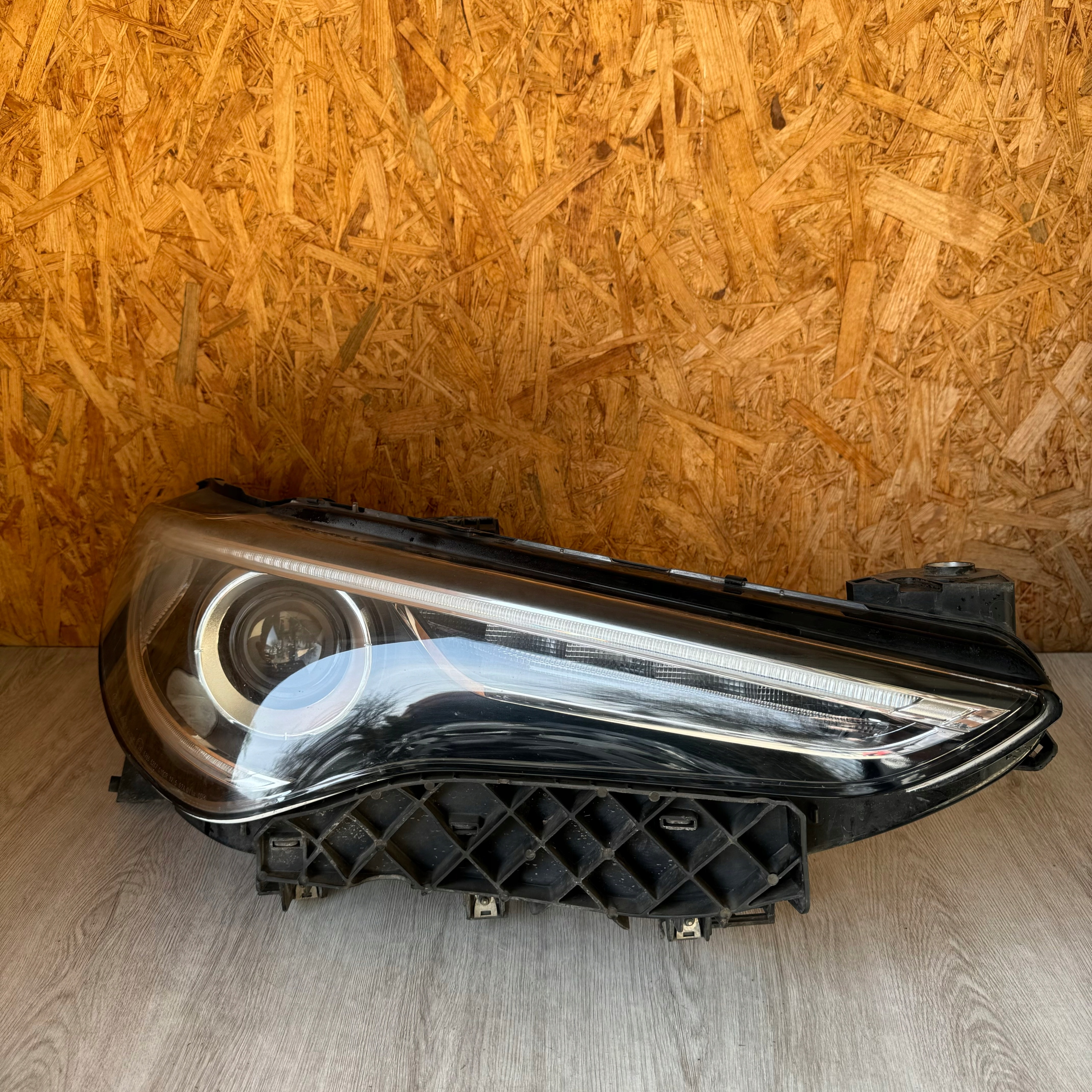 light front right ALFA ROMEO STELVIO XENON 50552984