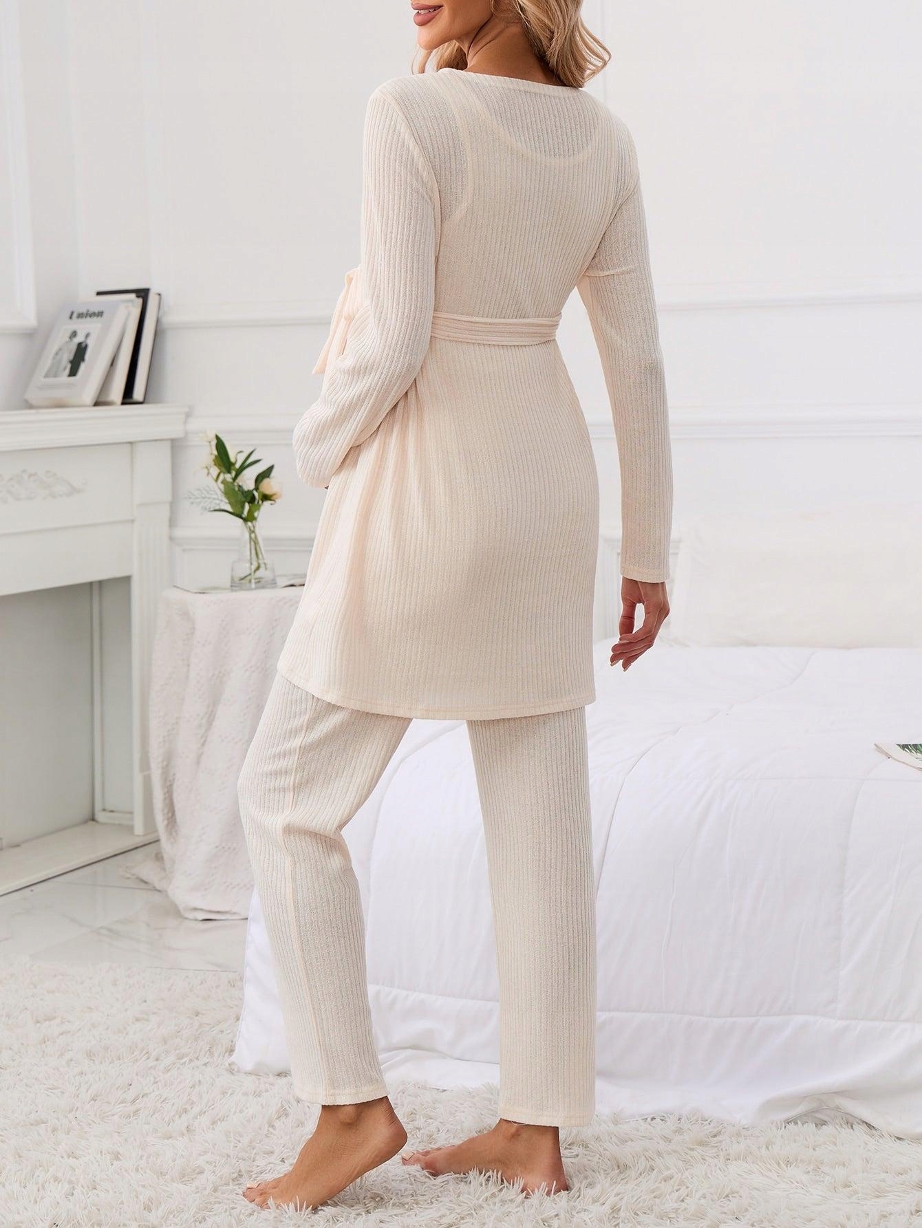 KREMOWY PRĄŻKOWANY KOMPLET CIĄŻOWY TOP SZLAFROK SPODNIE DŁUGIE SHEIN 44 Rozmiar 44