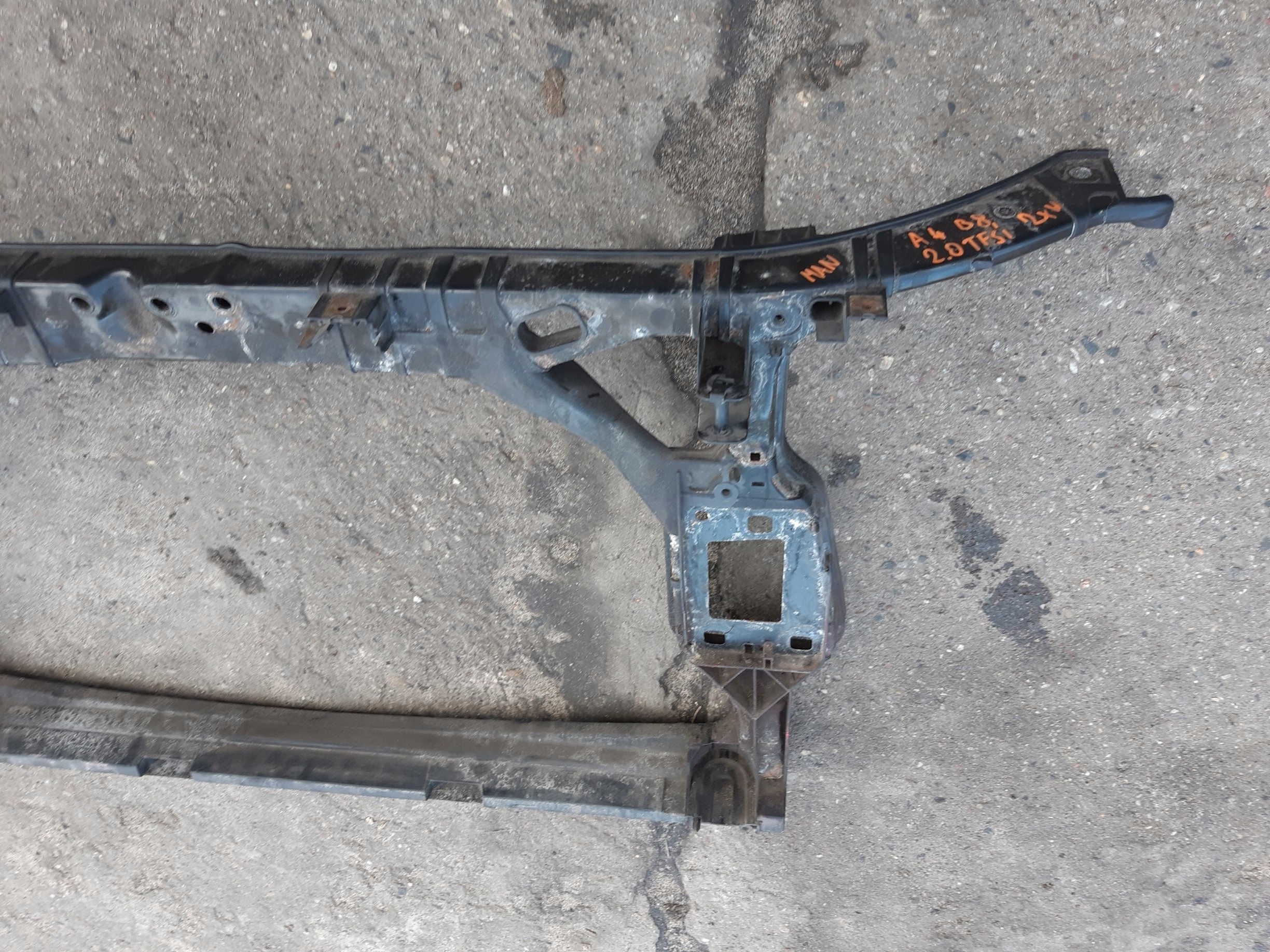 AUDI A5 8T A4 B8 frontmaske schlossträger RAHMEN vorne 8K0805594J