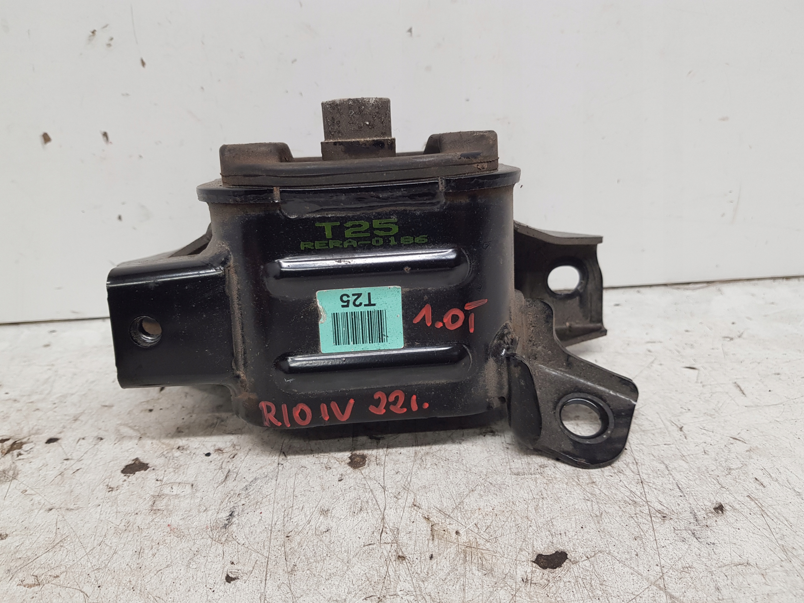 KIA RIO IV LIFT STONIC engine mount 1,0 T-GDI 2022R