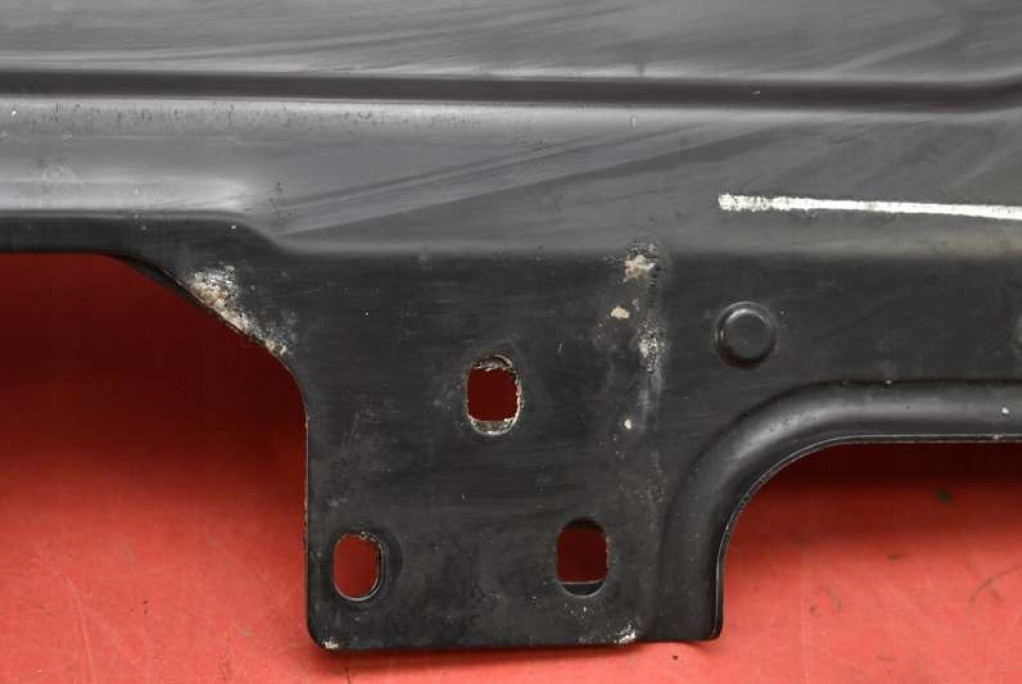 support panel for radiators pillar upper MERCEDES R-KLASA W251 05-10