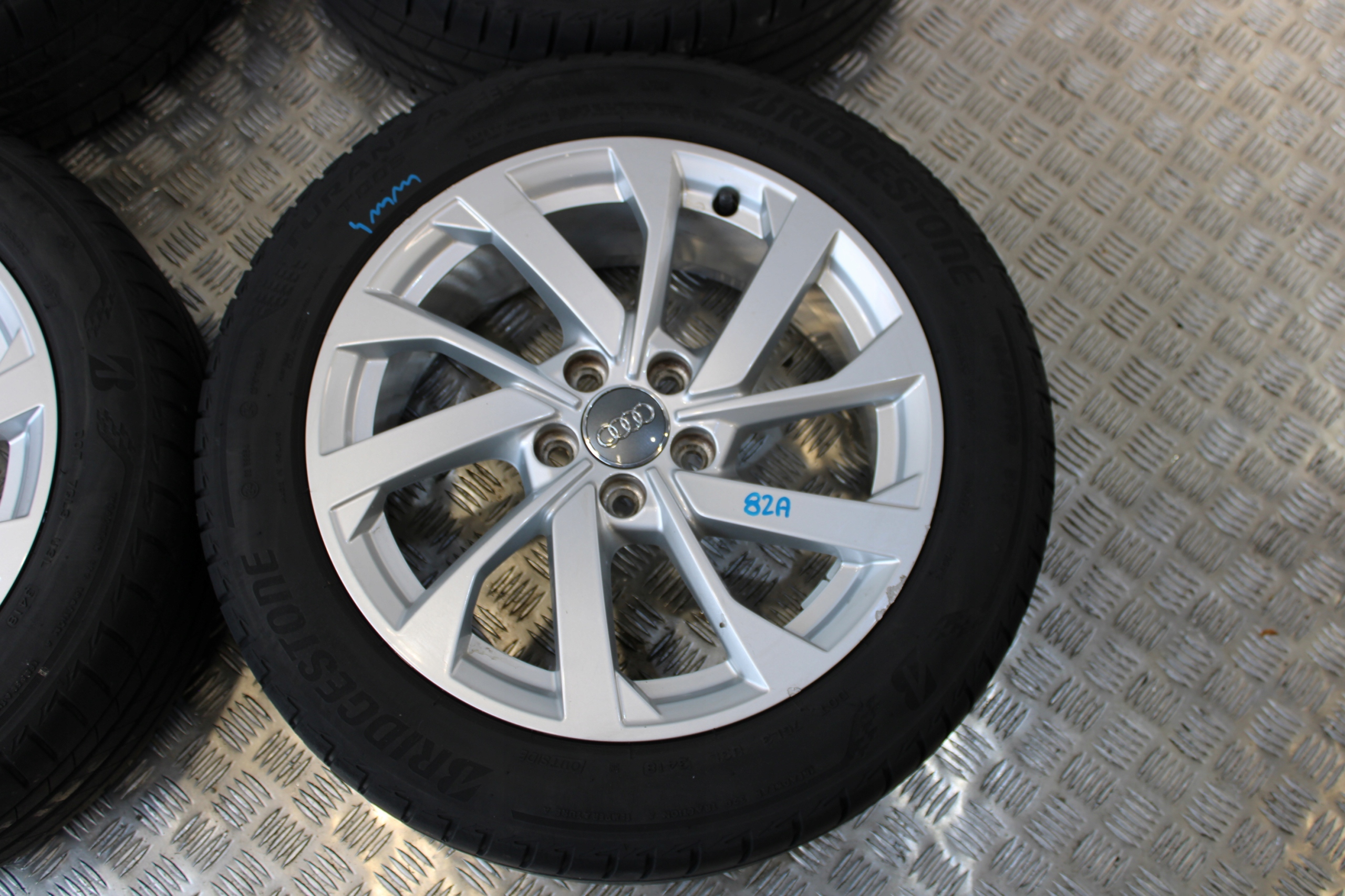 wheels discs disc 195/55 R16 ET40 82A601025B AUDI A1 II 82A