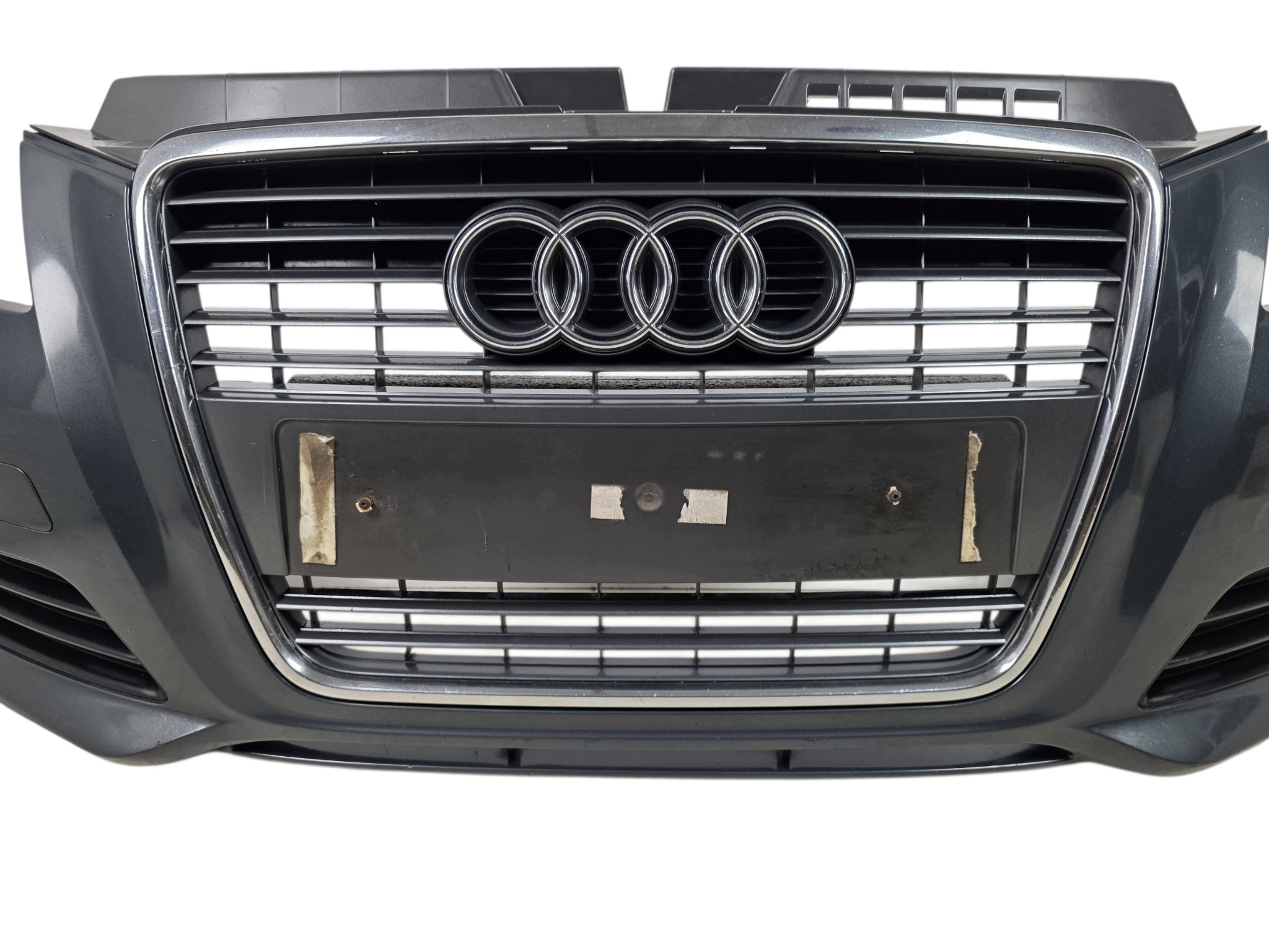AUDI A3 8P LIFT 2010 bumper front front complete original. LZ7H