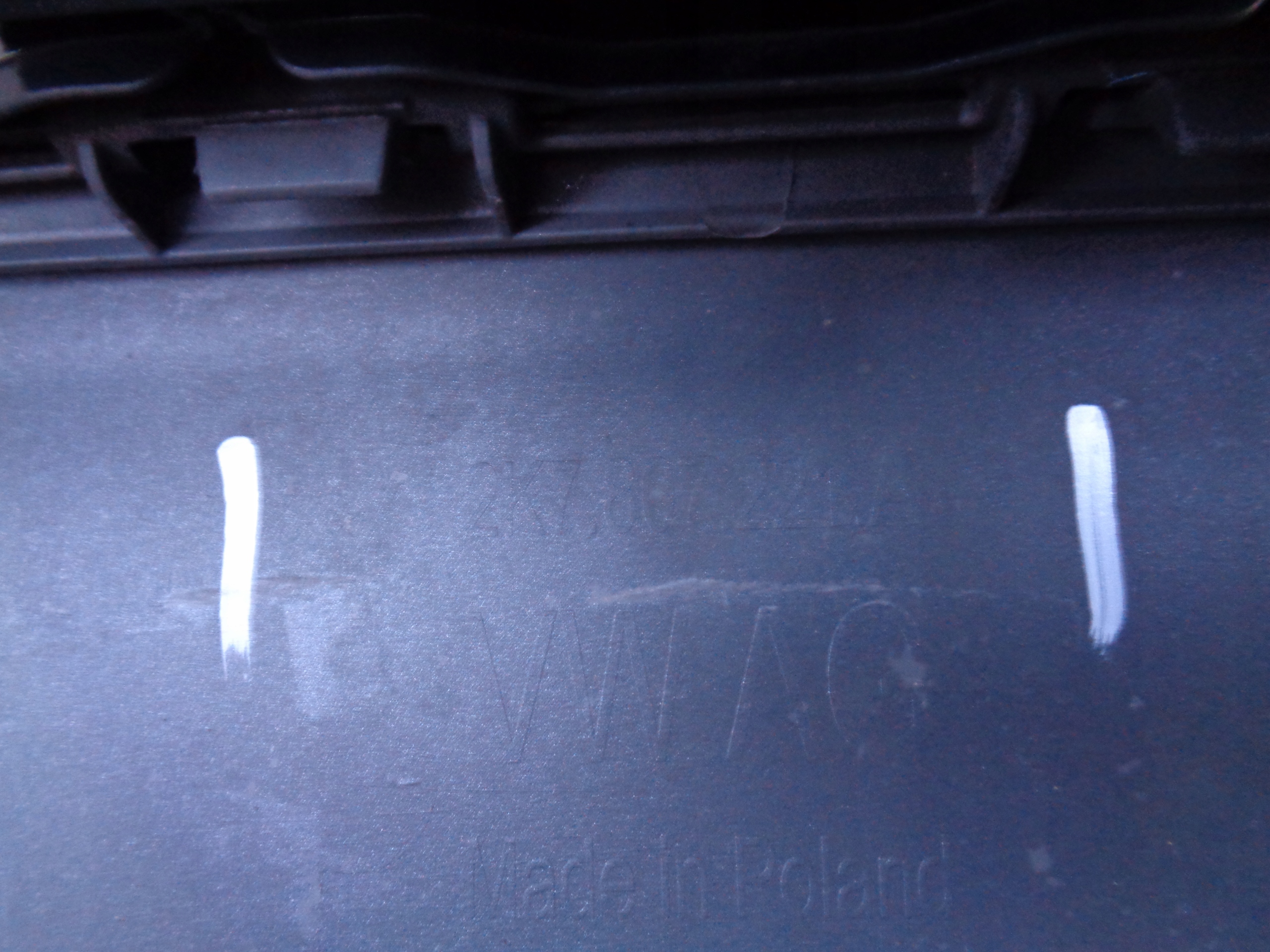 Frontstoßstange VW CADDY 2K 2K7 20- NR 44320