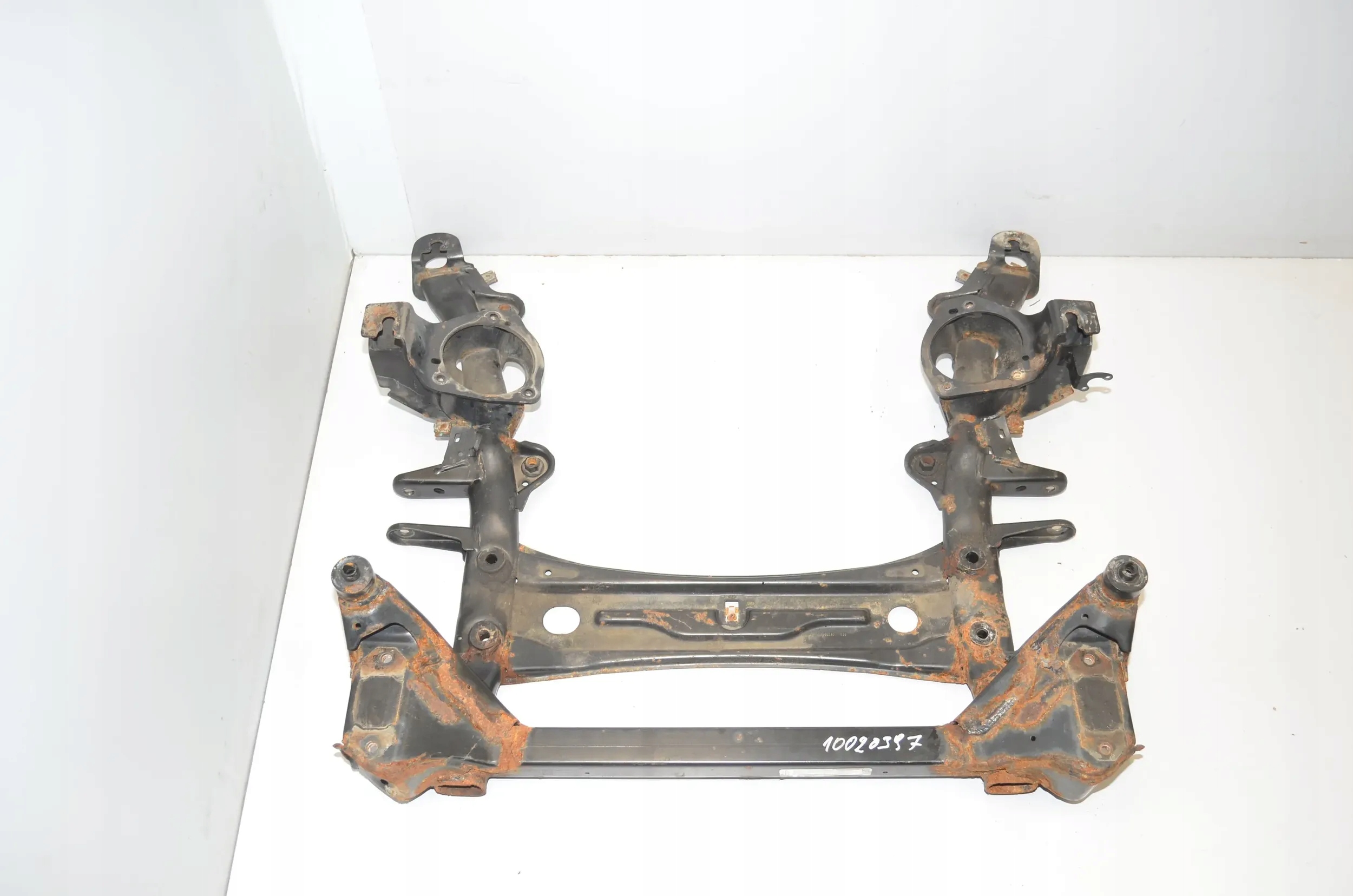 BMW F25 X3 xDrive20d F26 Belka przedniego zawieszenia 6787915 Numer katalogowy części BMW F25 X3 xDrive20d F26 Belka przedniego zawieszenia 6787915