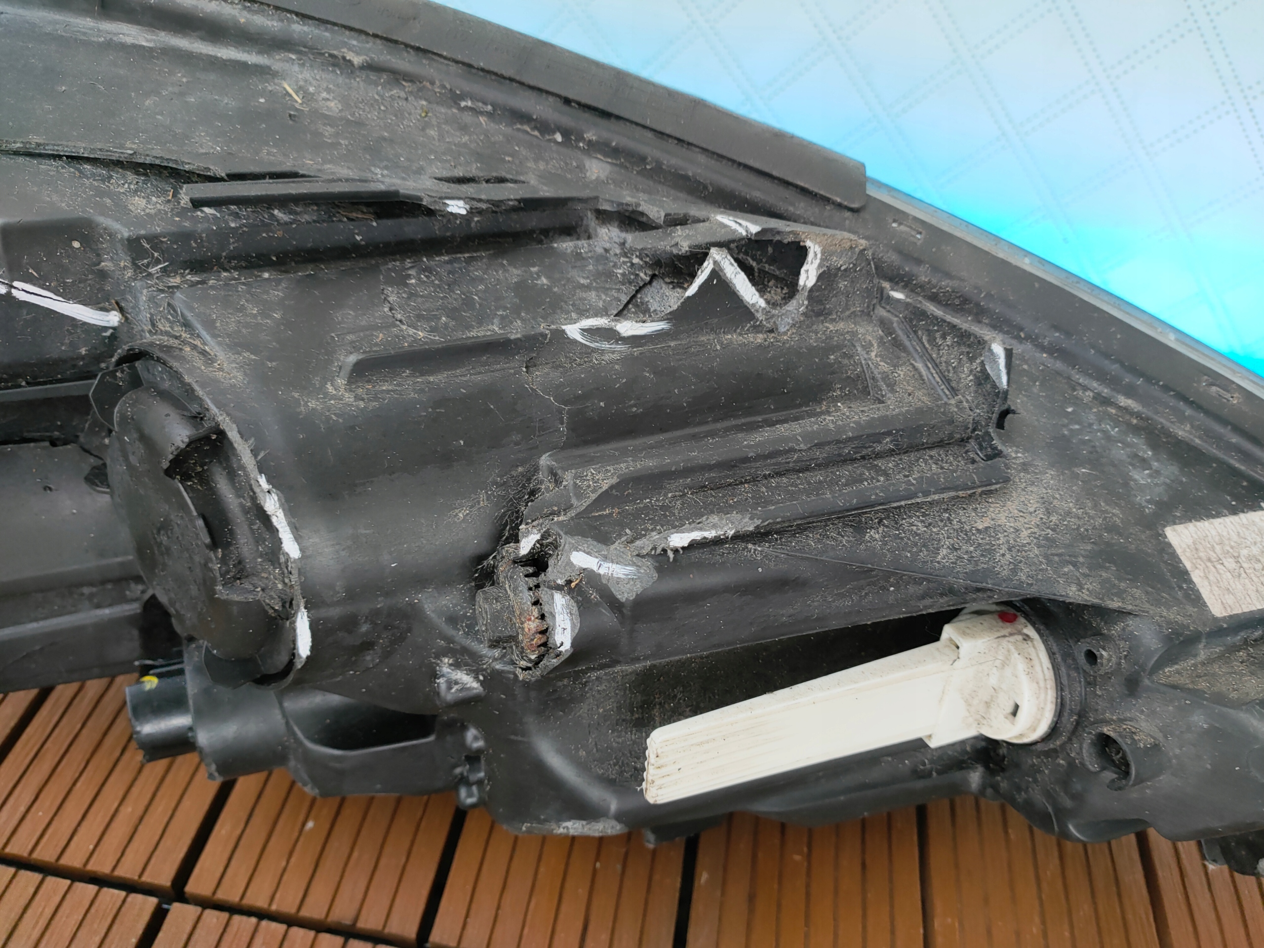 HYUNDAI i30 III 16-23 light front left front G4921-22010 EUROPA OE