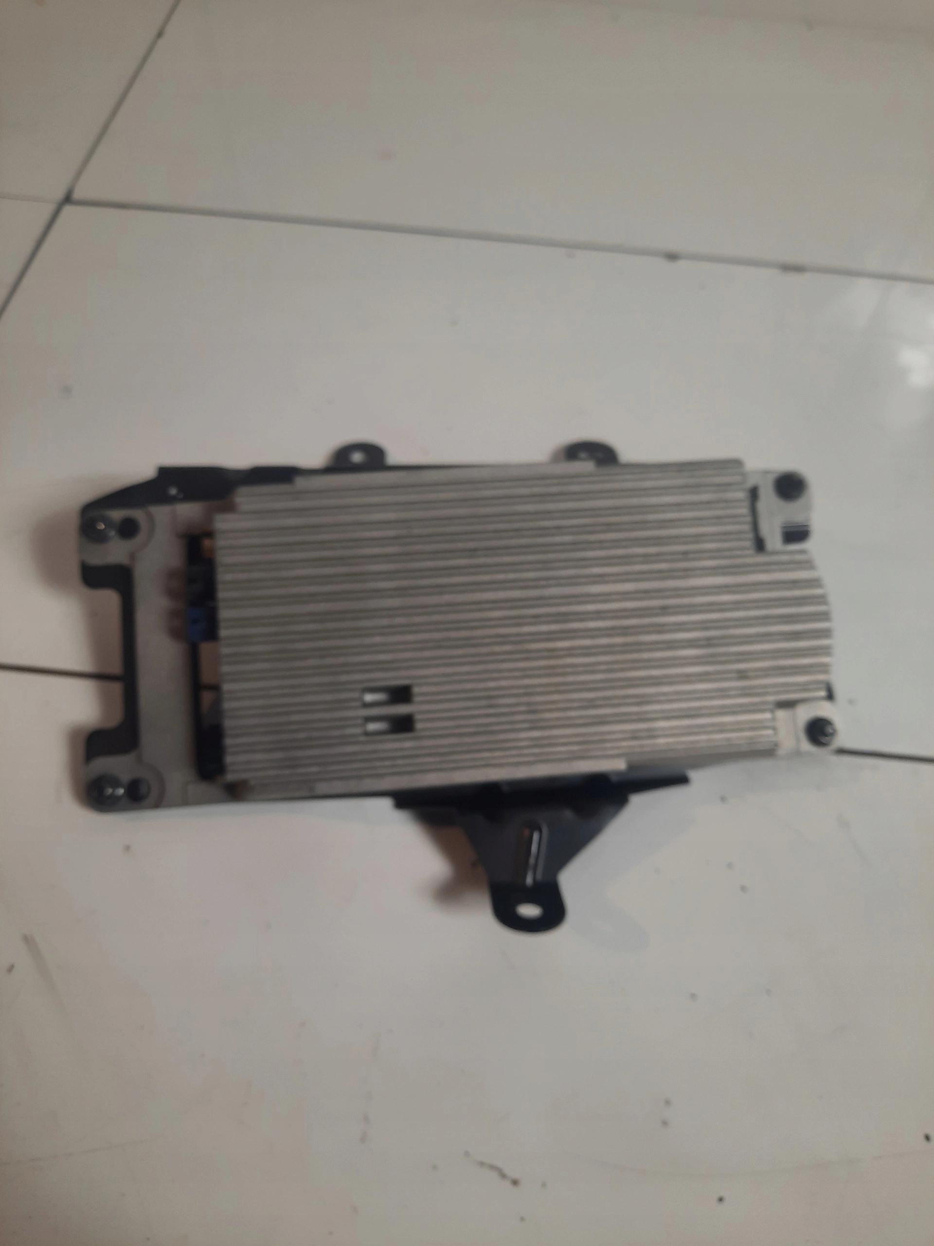 Усилитель Harman BECKER 9238245 BMW F01 F10 F07