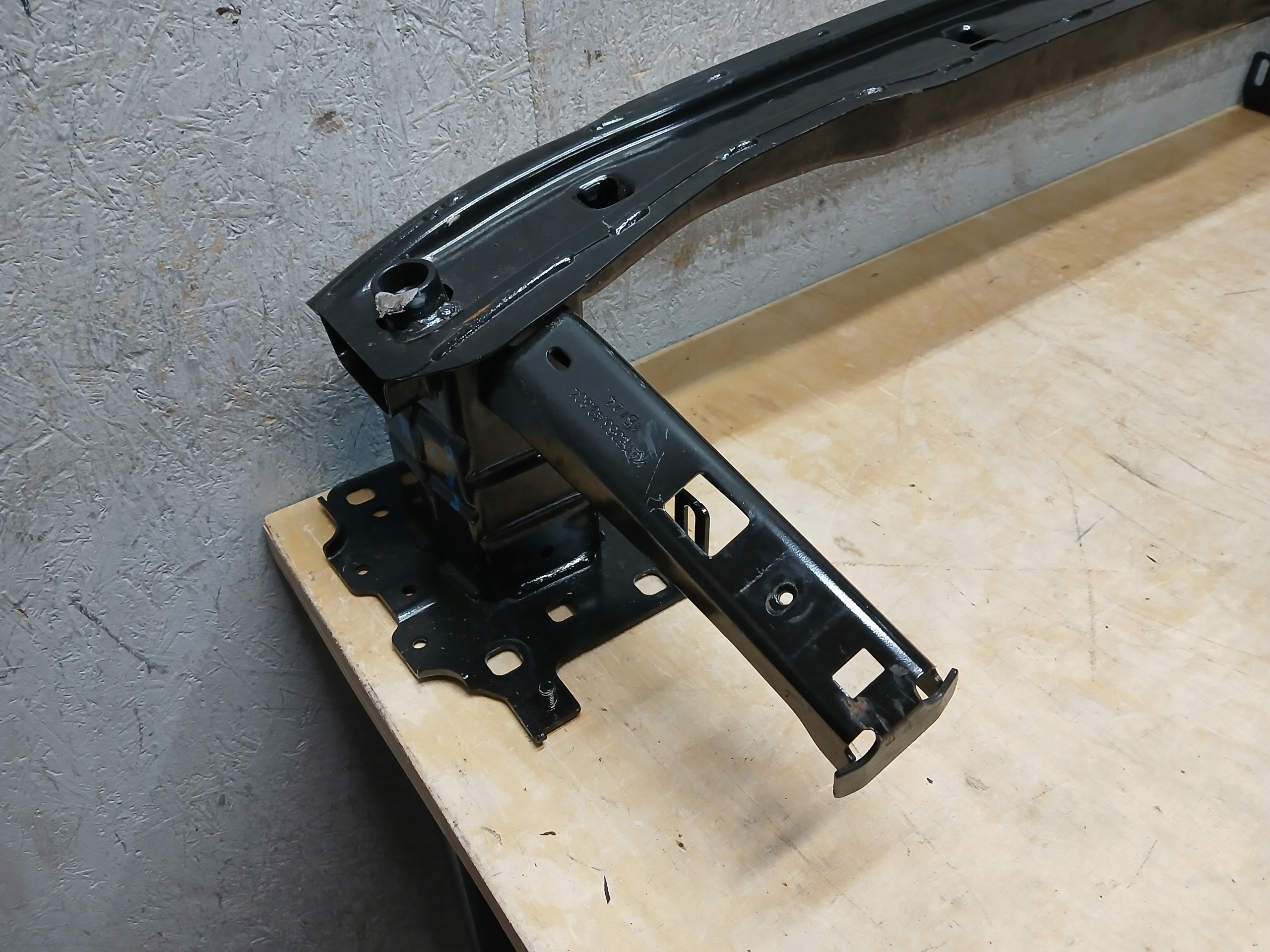 bumper support front SKODA OCTAVIA IV 5E3807109