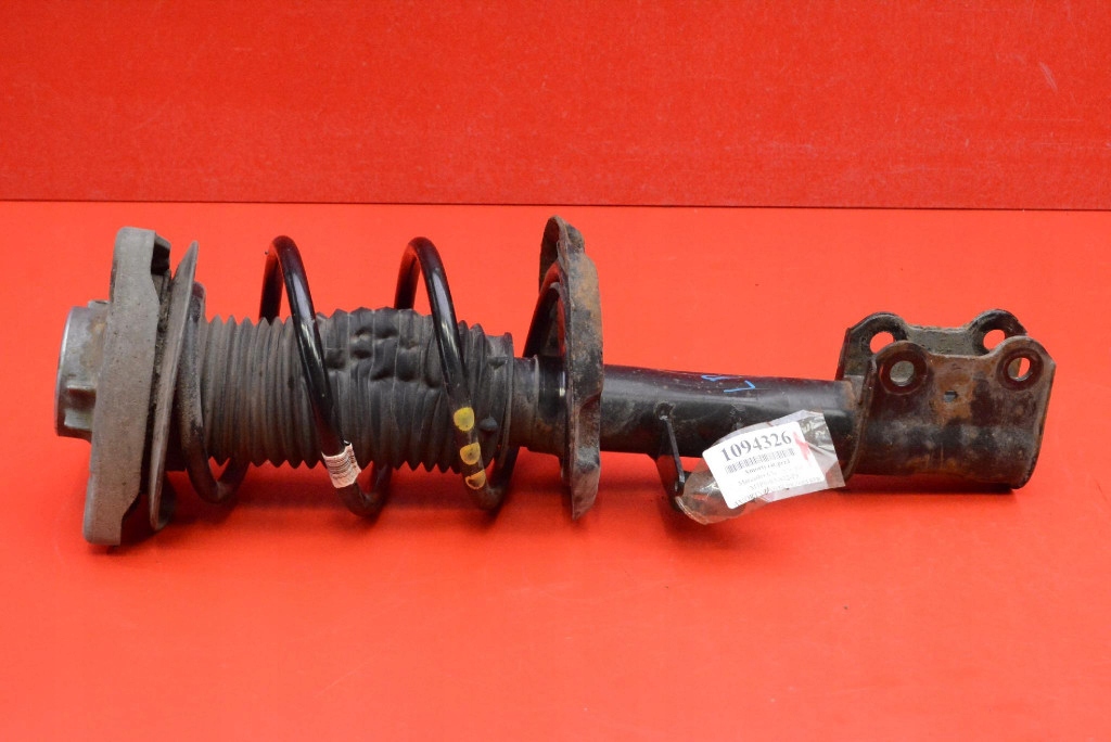 shock absorber left front A1173200538 MERCEDES CLA 250 C117 2.0 CGI 211 KM AMG