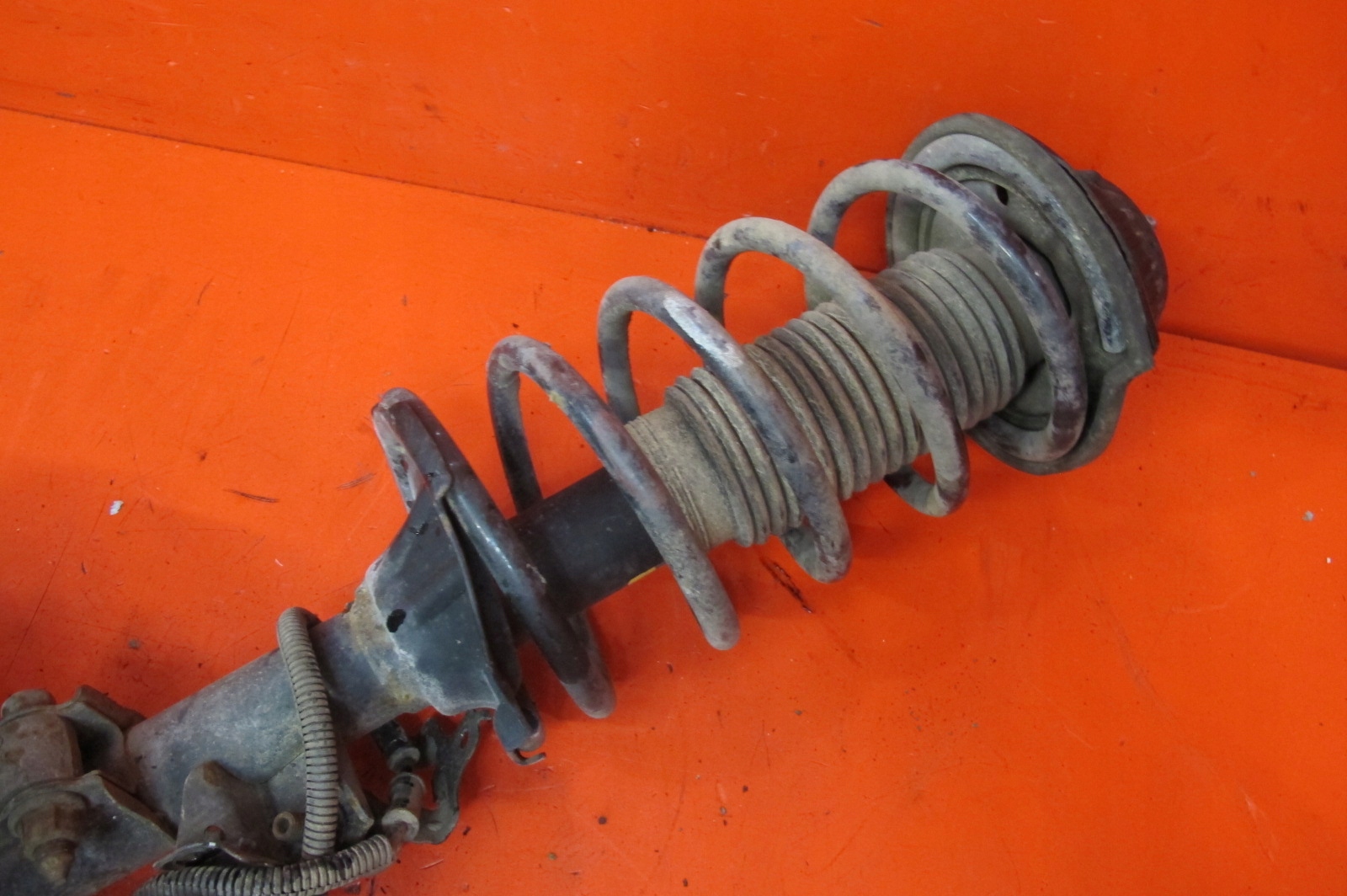 HYUNDAI i10 PA 1 and 07- 1.1 CRDI D3FA swing shock absorber left front