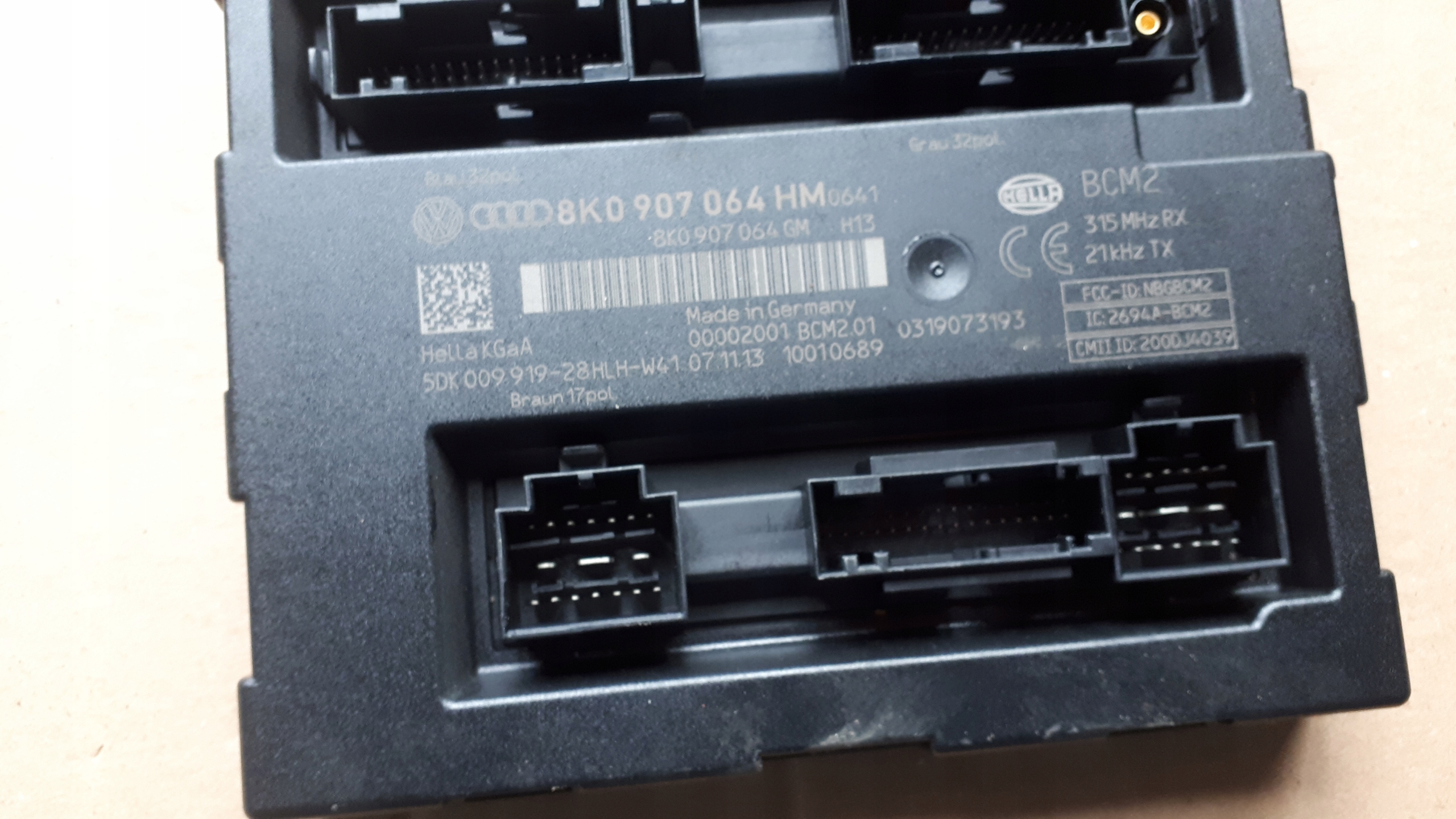 S4 B8 LIFT A4 module control unit KOMFORTU 8K0907064HM