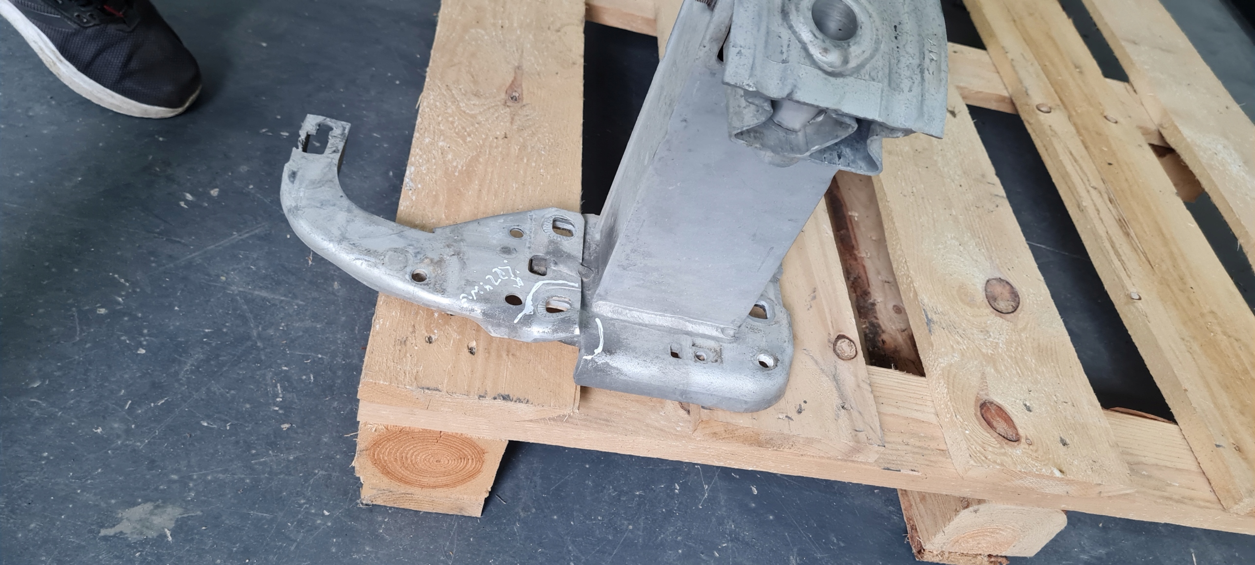 A6 C7 4G bumper support front STREFY left right 2X A7 4G