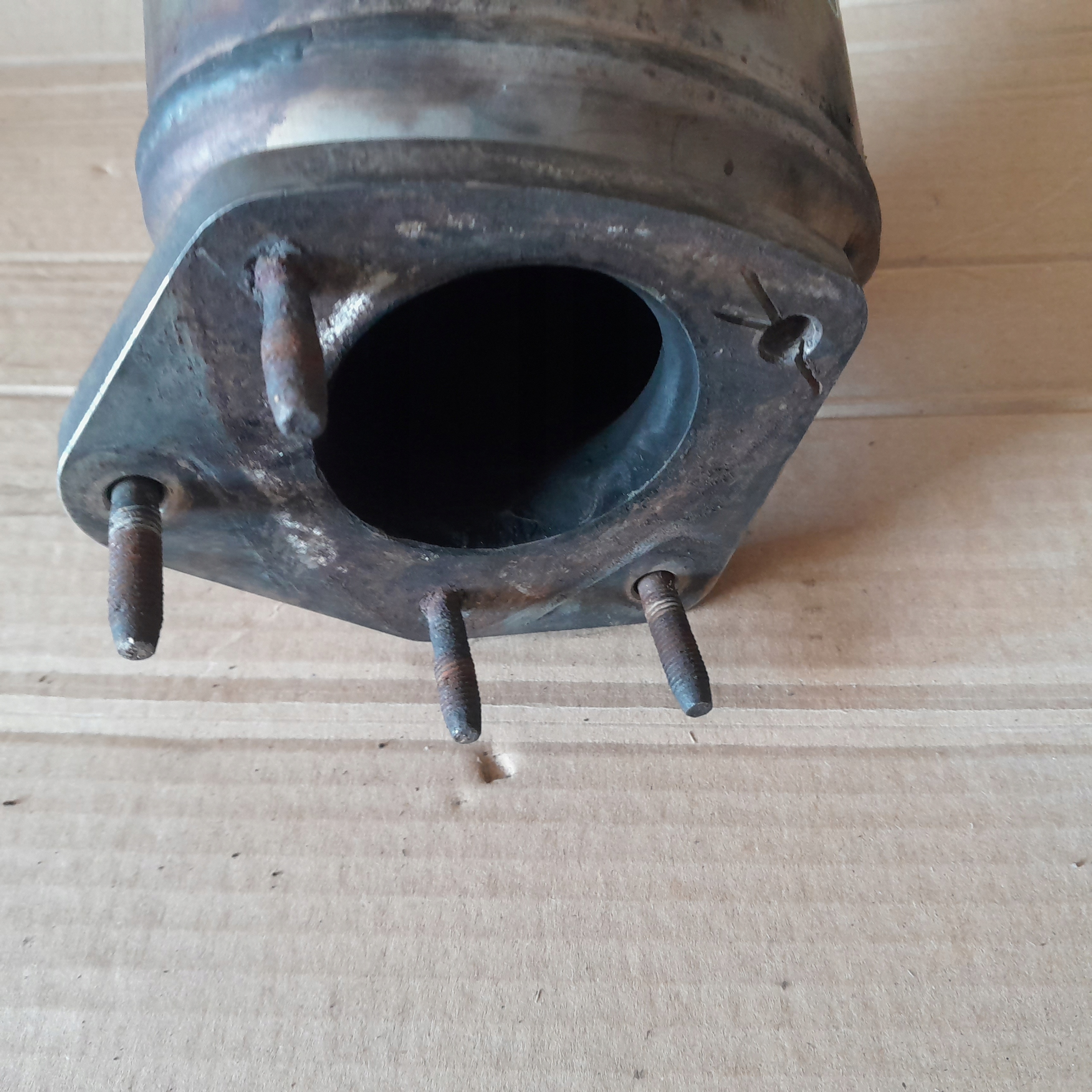 KATALIZATOR SIGNUM VECTRA C 3.0 CDTI Y30DT 55353917 GM80 Producent części Opel OE