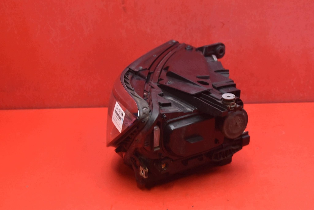 REFLEKTOR left light front FULL LED EU VW PASSAT B8 14-19