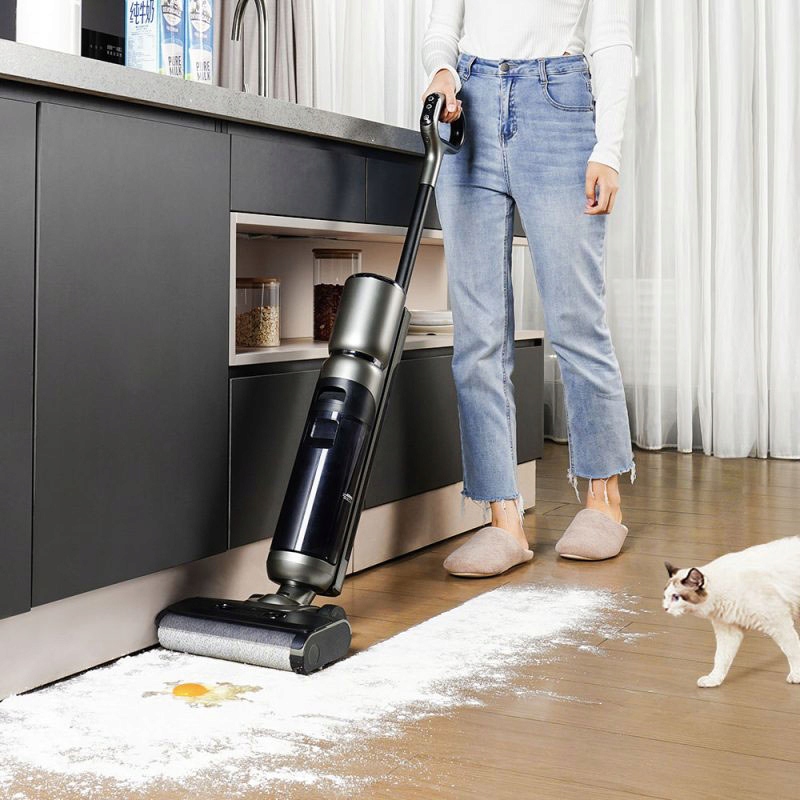 Bezprzewodowy odkurzacz wodny z napędem Air Essence Monsun Maircle Model Monsun