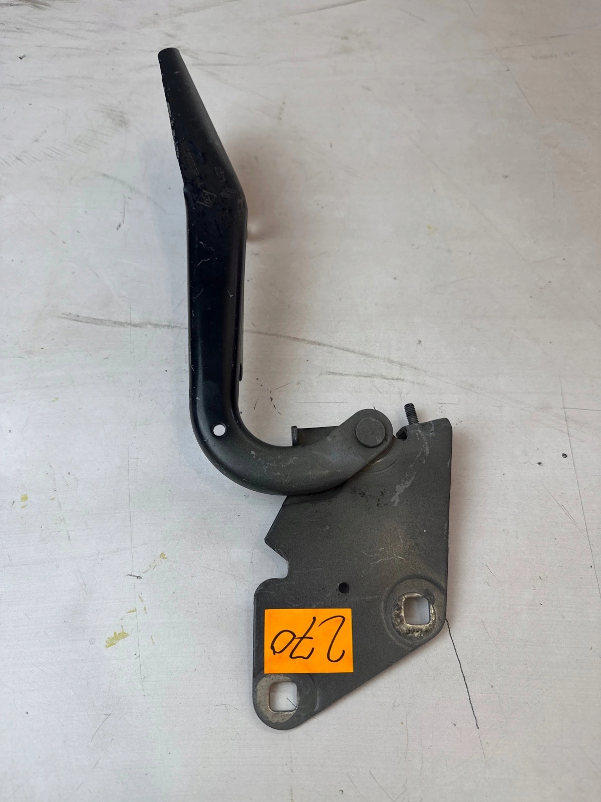 hinge bonnets front front left Renault Megane III