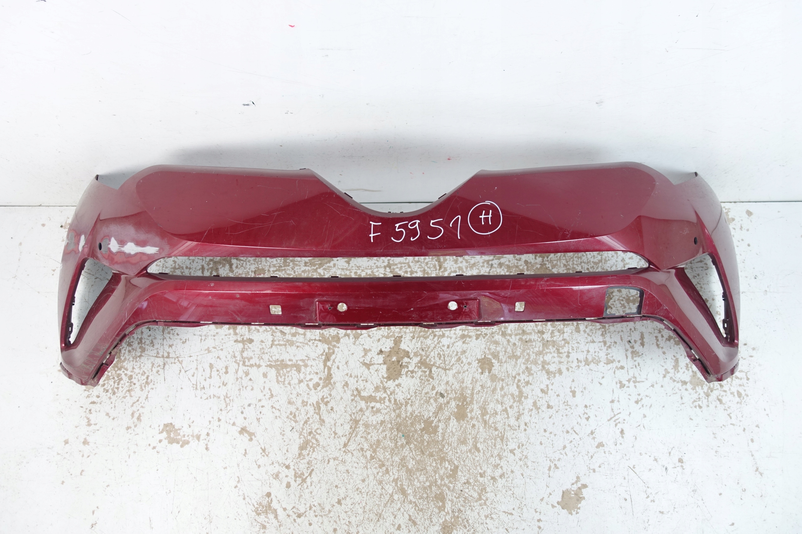 TOYOTA C-HR 2016- bumper front front 52119-F4010