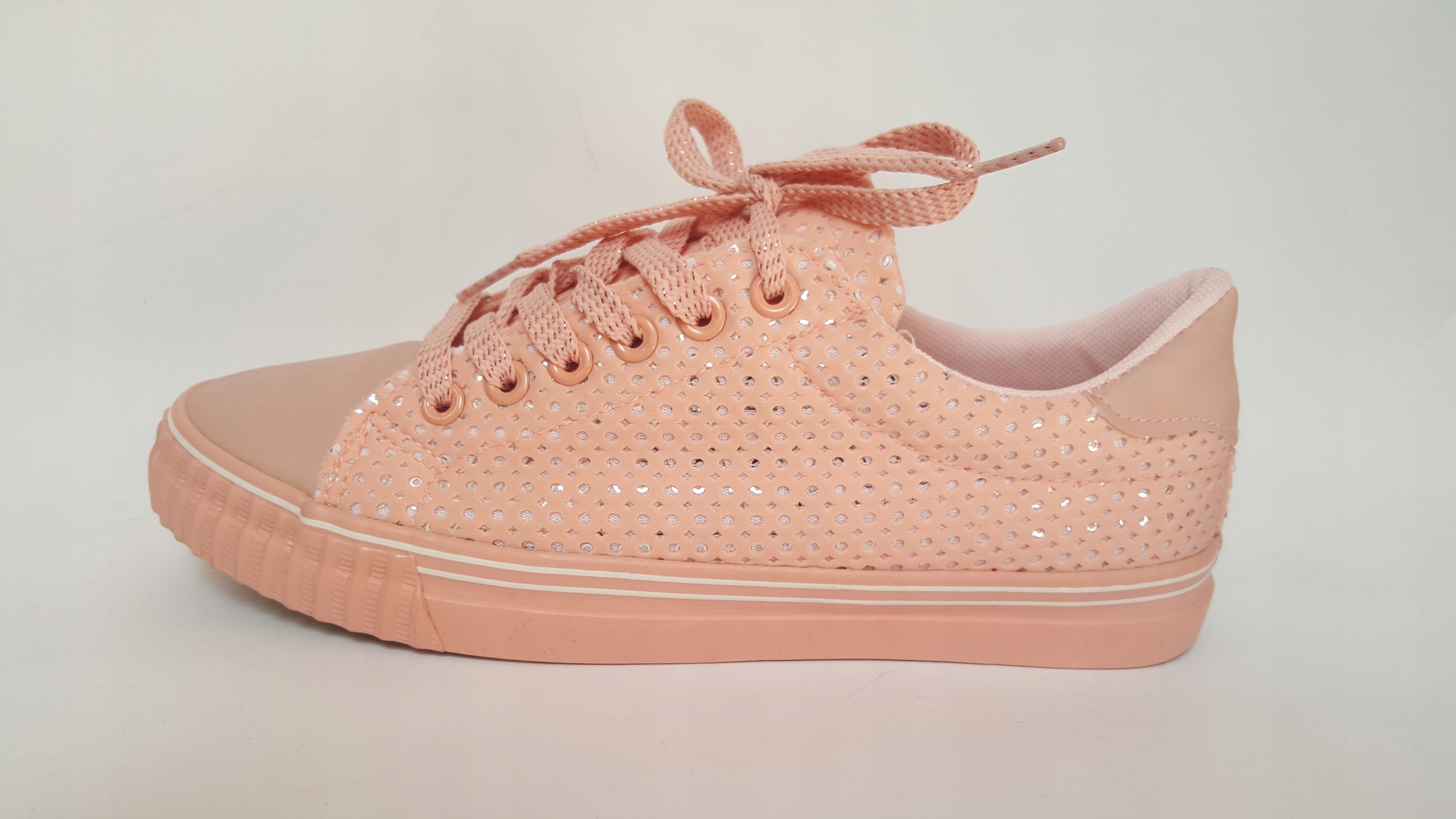 TRAMPKI / TENISÓWKI DAMSKIE RÓŻOWE r. 40 Marka inna