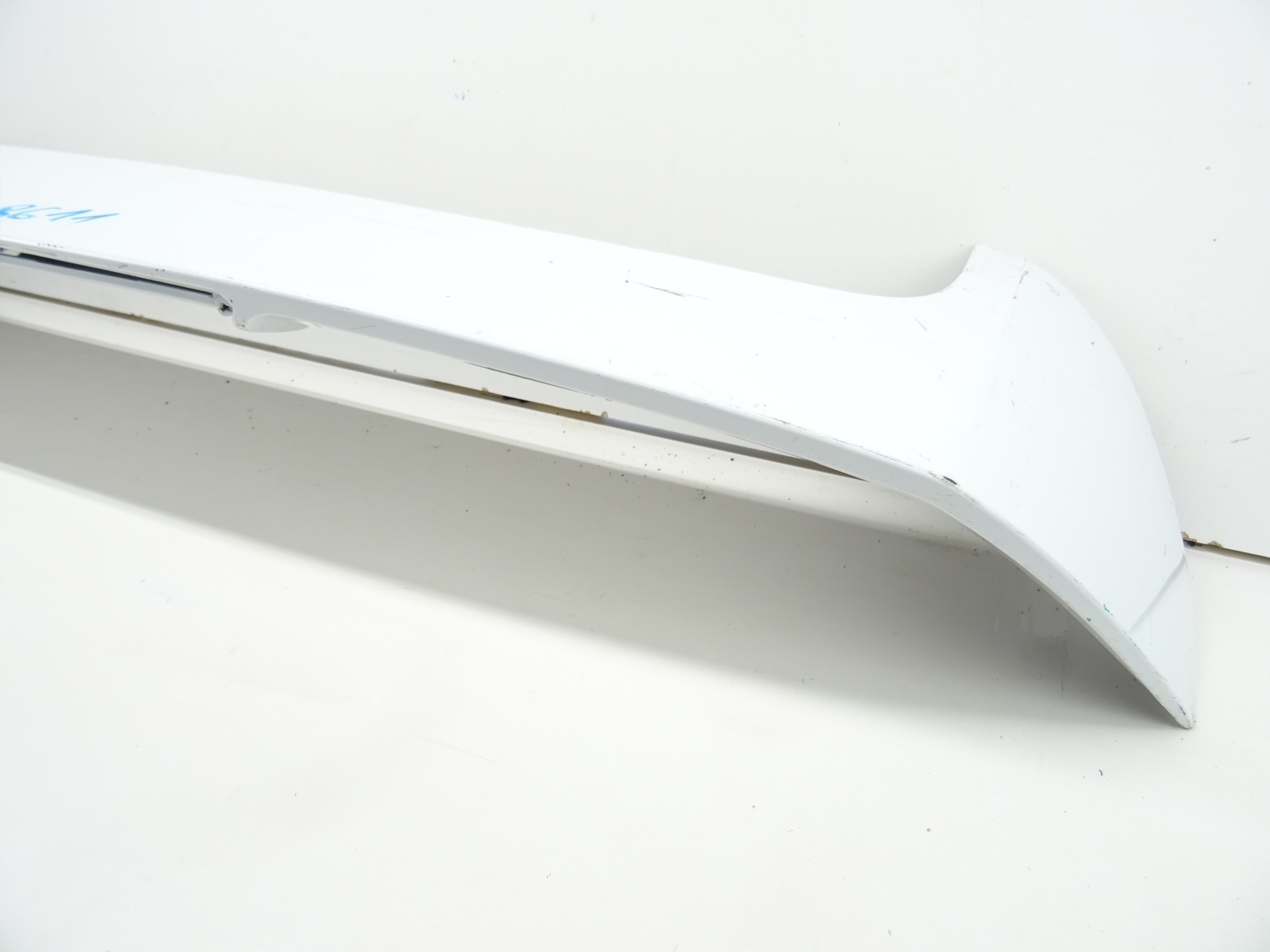 FORD FIESTA MK7 spoiler LOTKA bonnet
