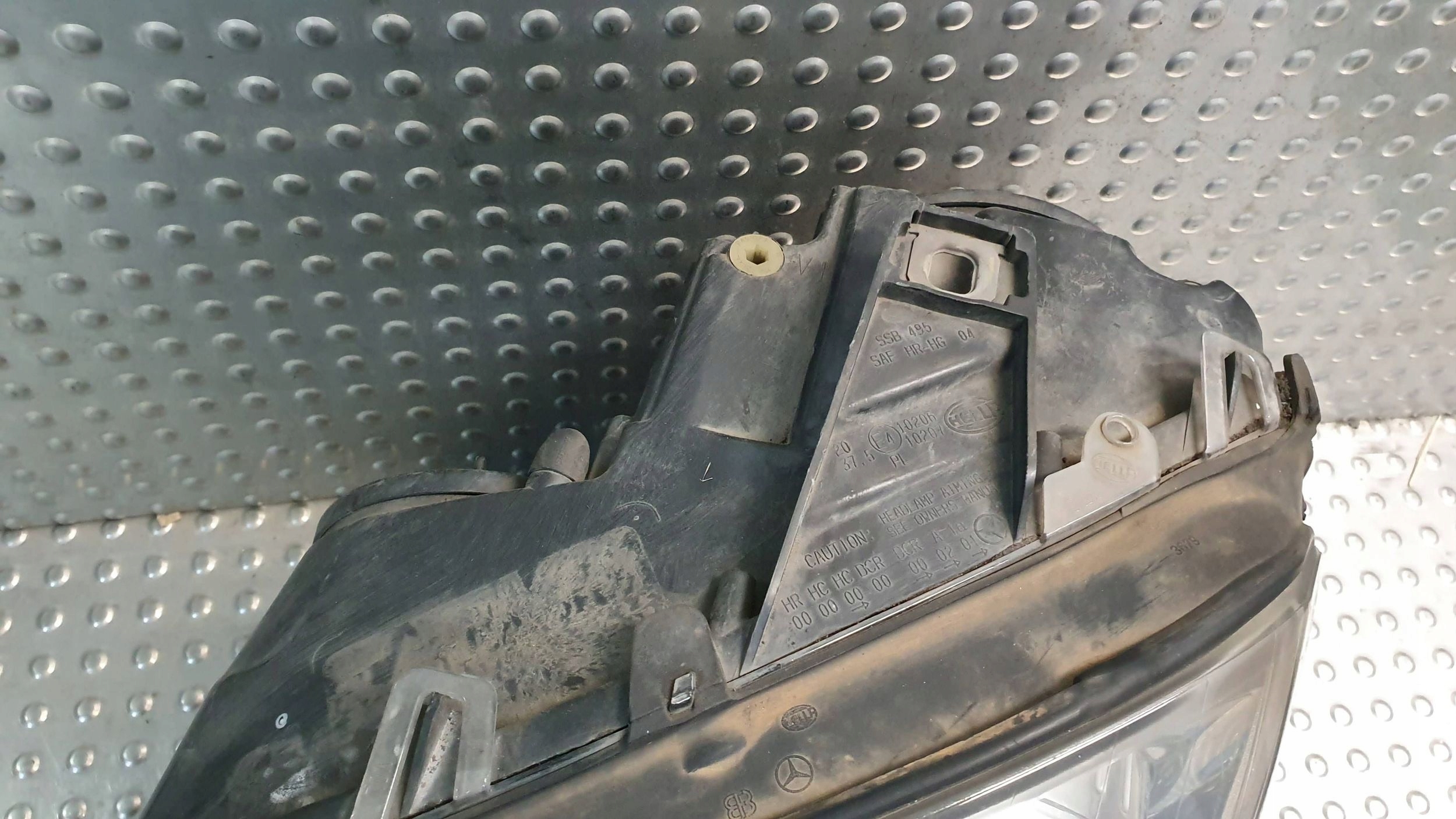 light XENON front left MERCEDES ML W164 positioning 05