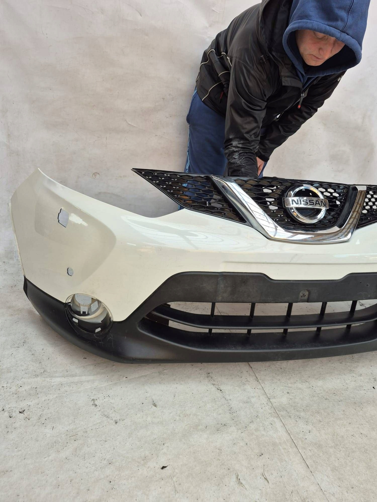 NISSAN QASHQAI II J11 13- bumper front front SPR PDC